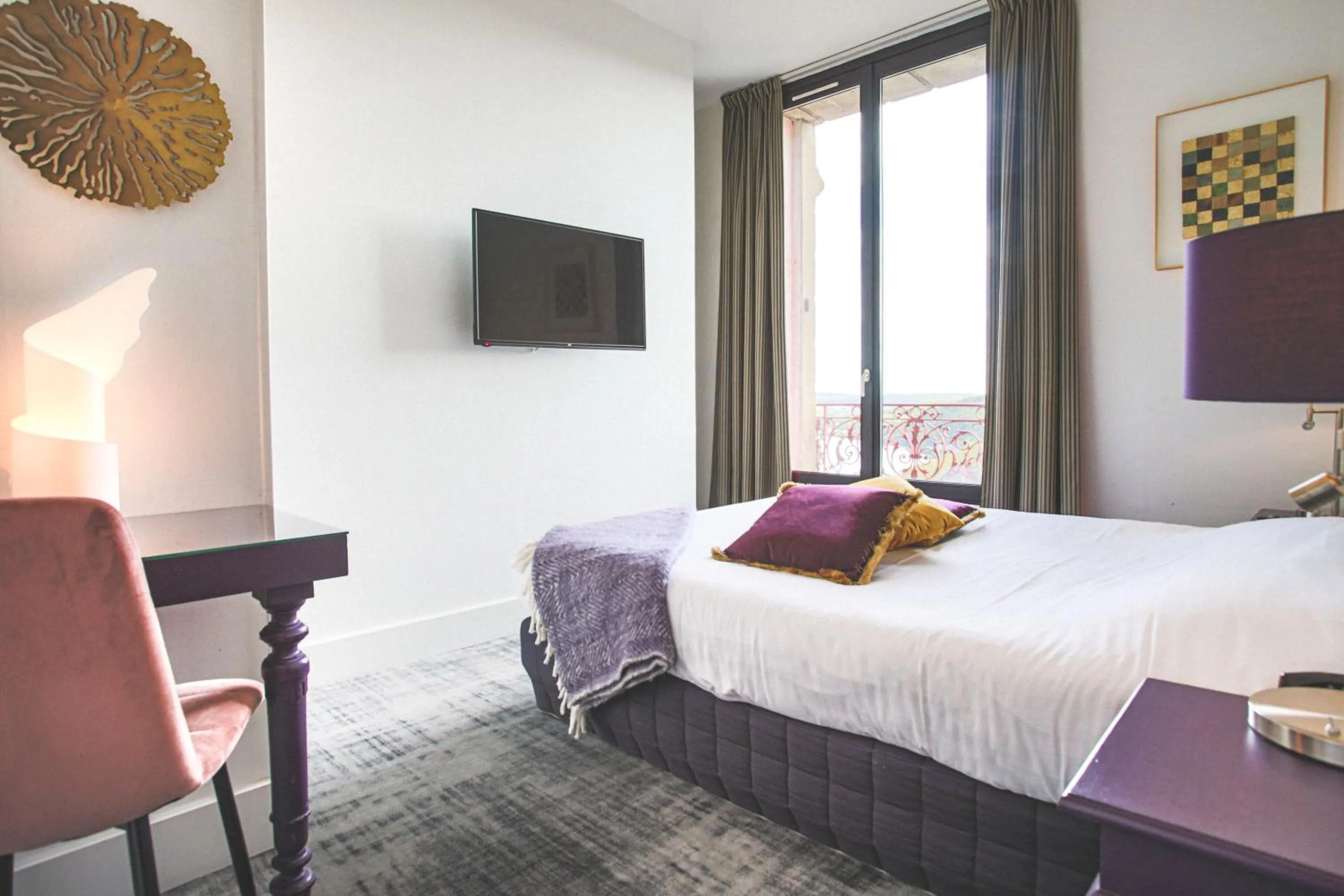 Bed in Domaine De La Corniche