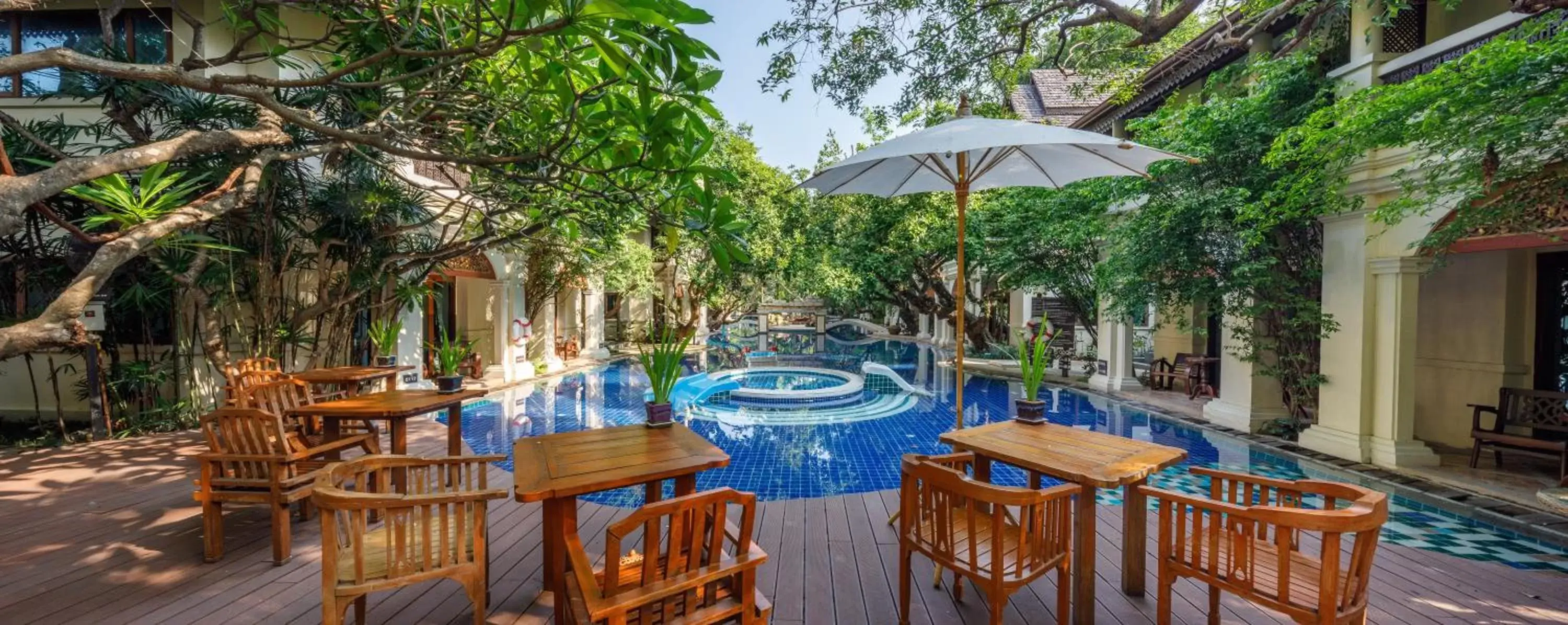 Swimming pool, Restaurant/Places to Eat in Centara Khum Phaya Resort & Spa, Centara Boutique Collection