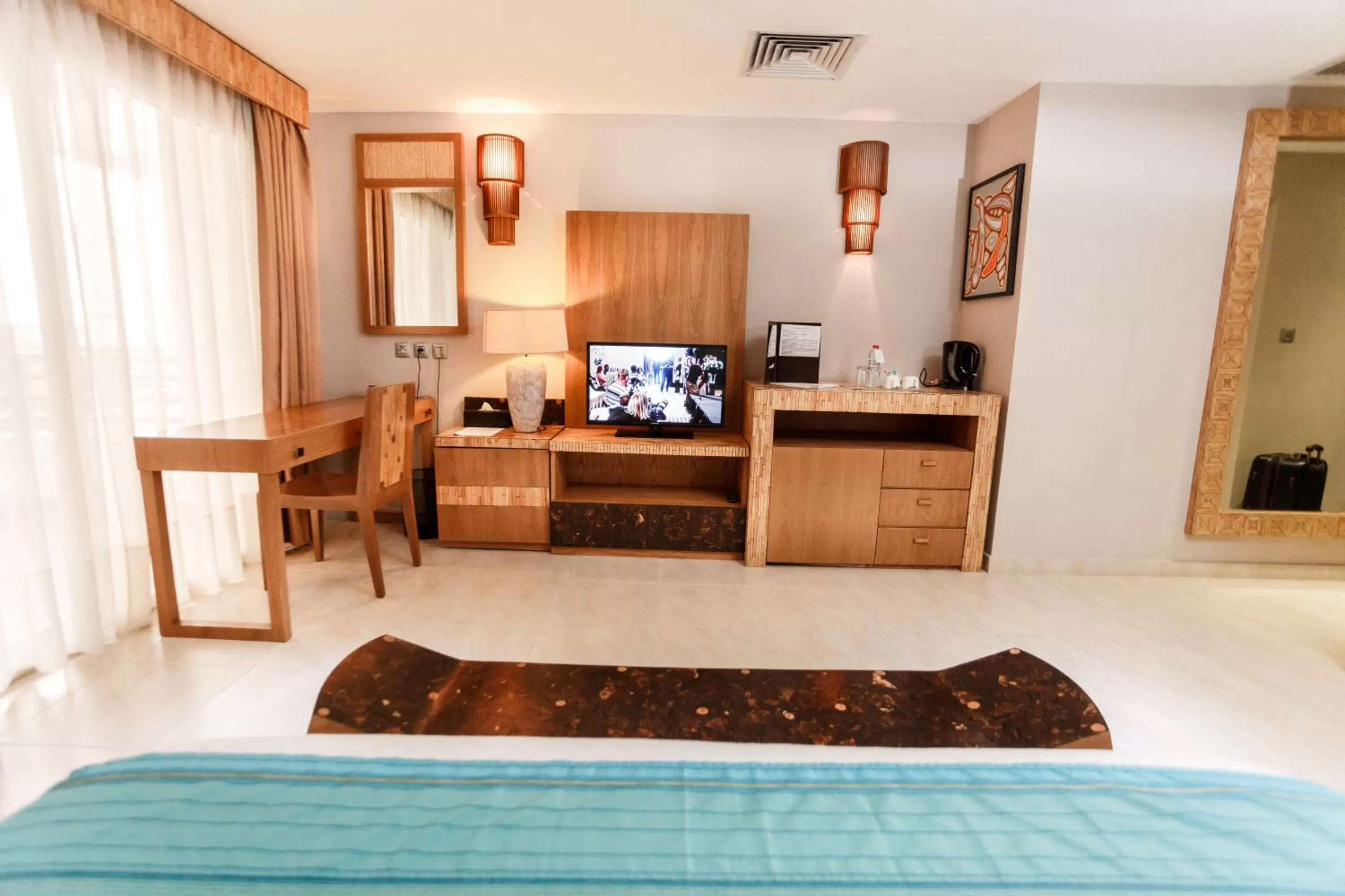 Bed in Calypso Hôtel