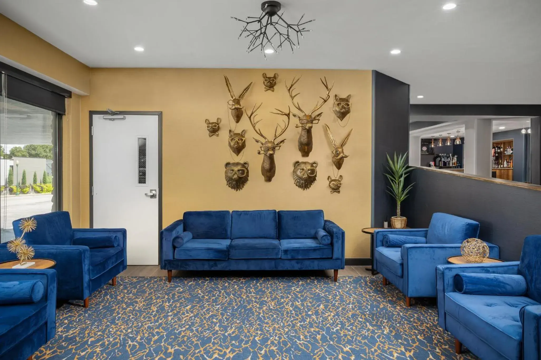 Lobby or reception, Seating Area in Hotel Westport Kansas City, Tapestry Collection by Hilton