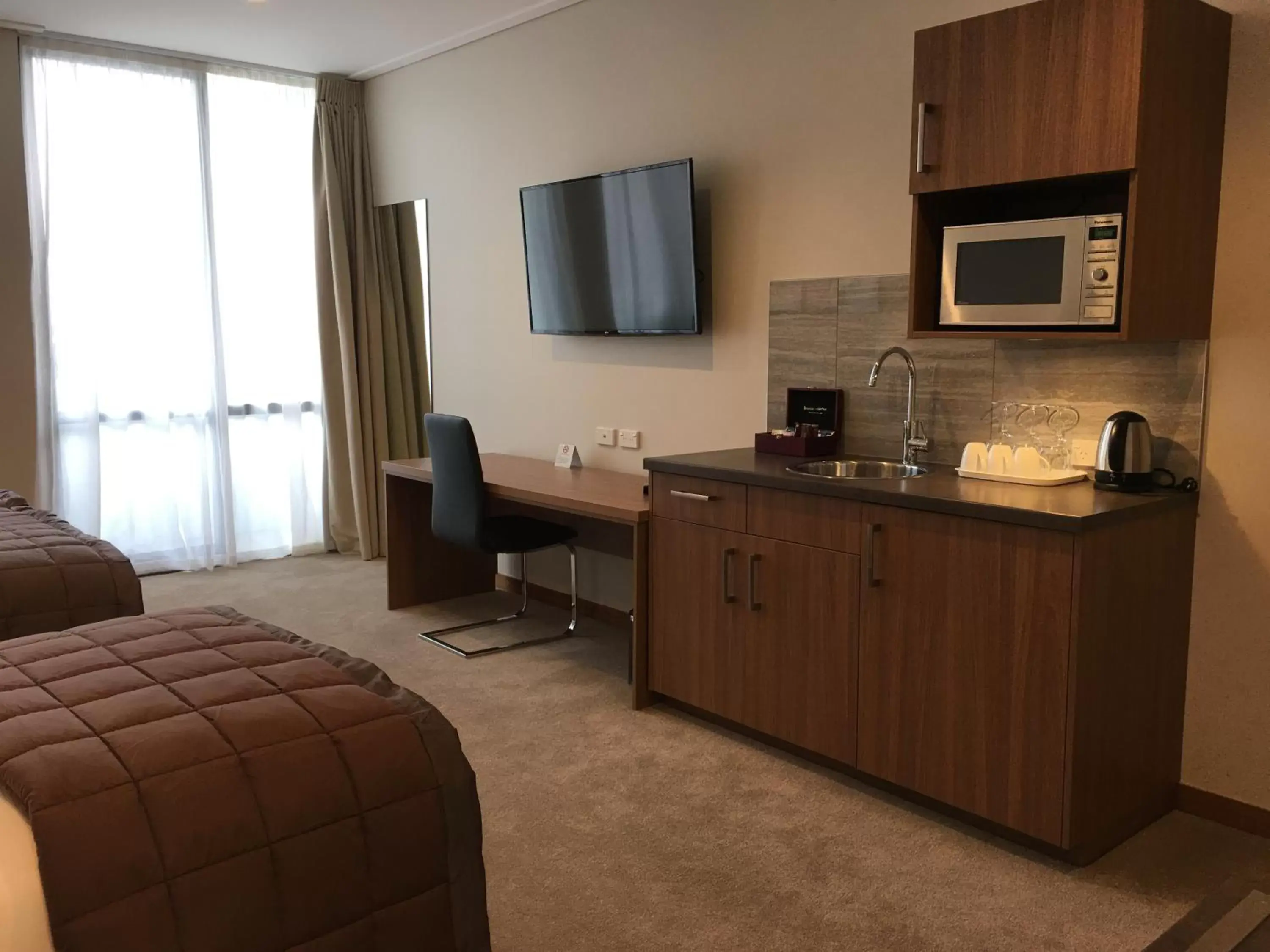 Superior Twin Room in The Victoria Hotel Dunedin Superior Twin Room in The Victoria Hotel Dunedin