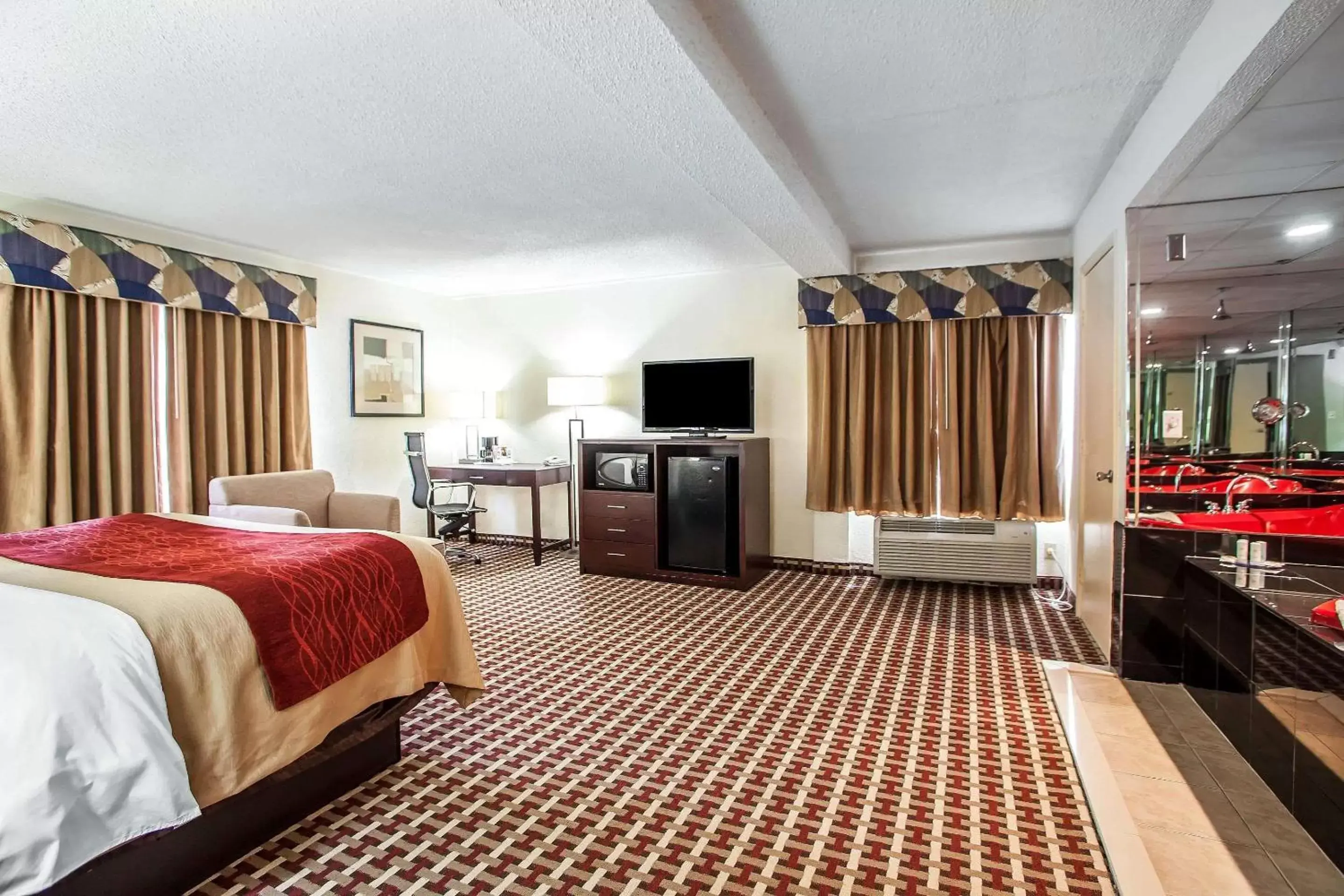 Photo of the whole room in Comfort Inn Feasterville - Trevose