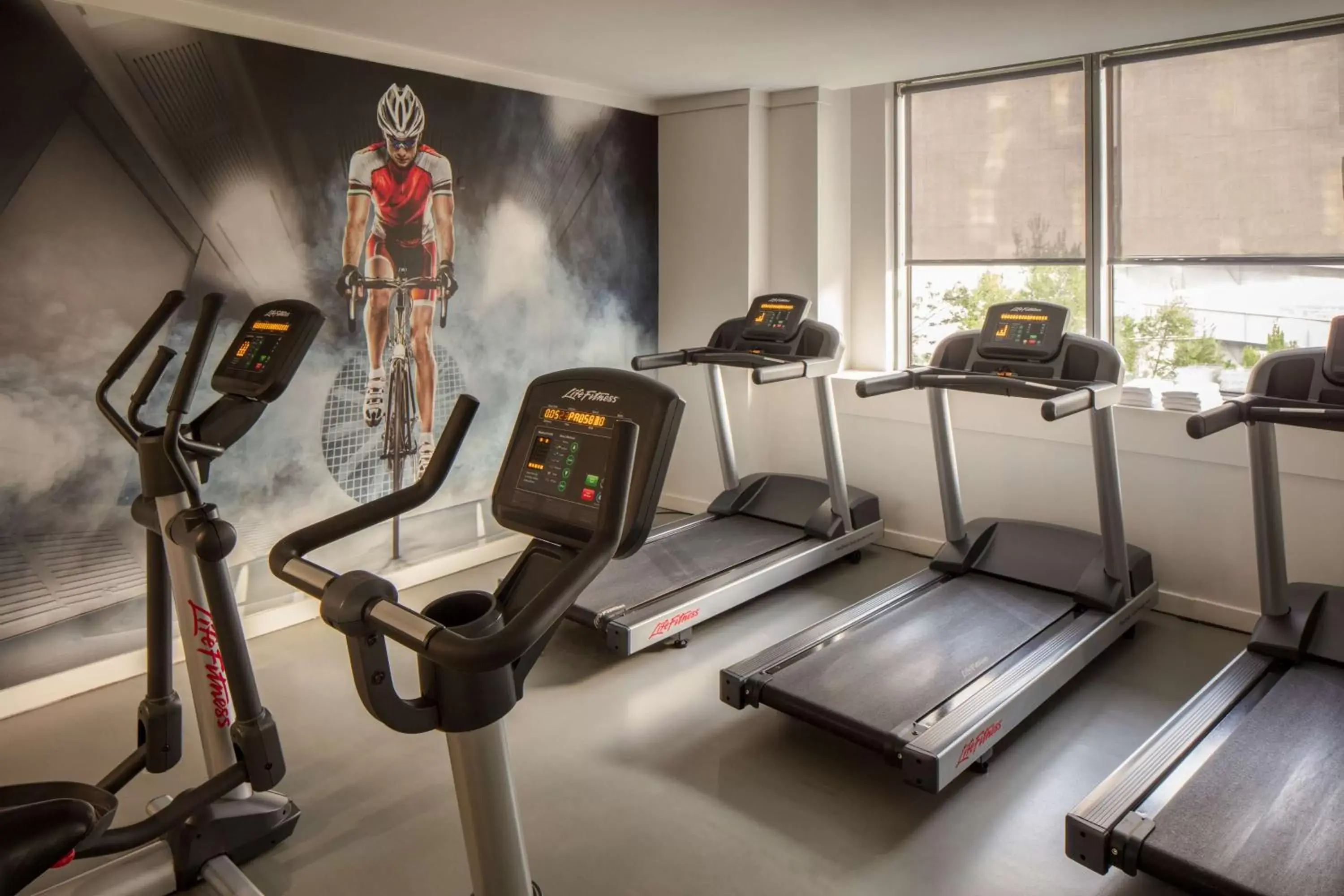 Spa and wellness centre/facilities, Fitness Center/Facilities in Tivoli Oriente Lisboa Hotel