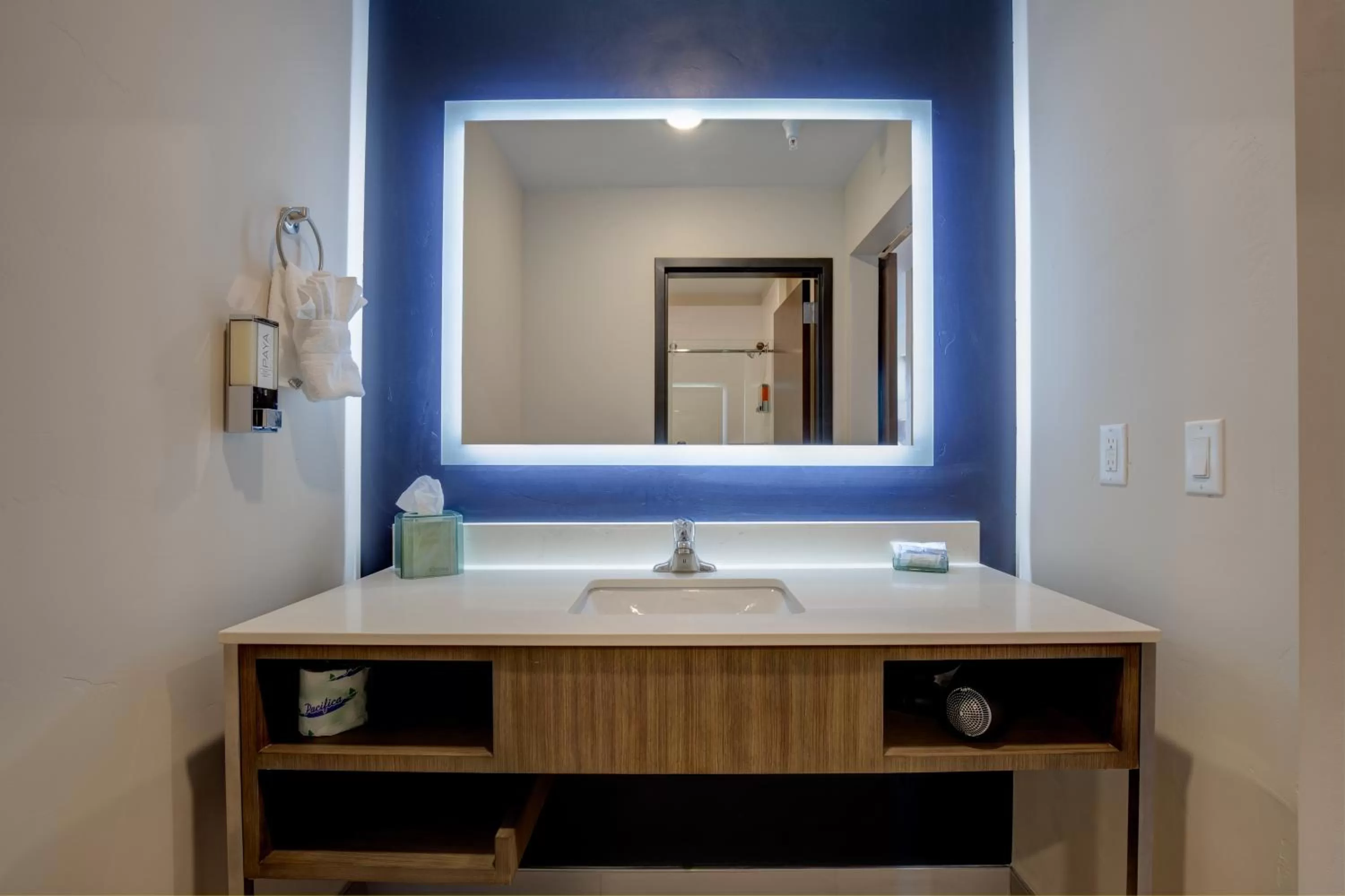 Bathroom in Scenic View Inn & Suites Moab