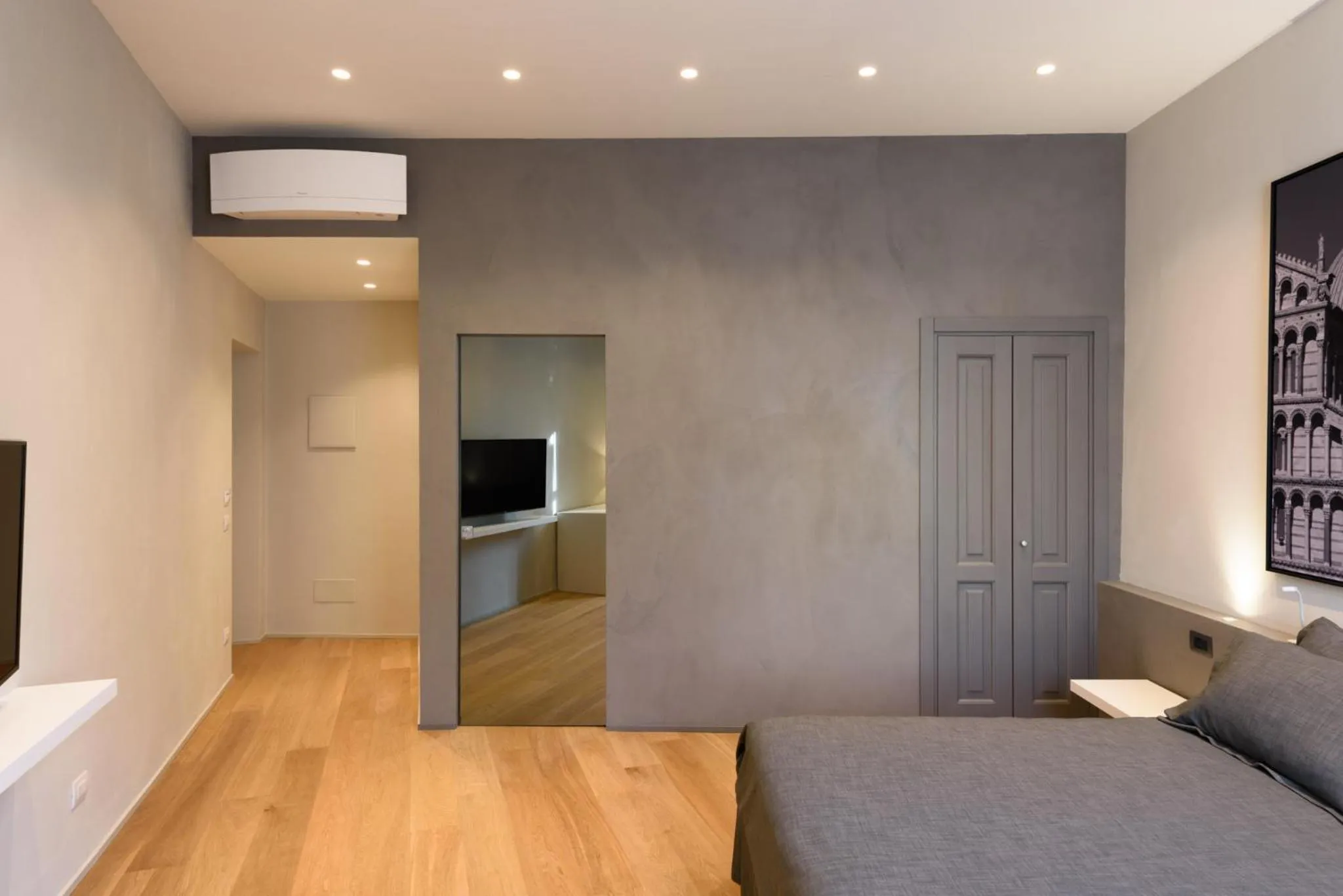 Bed in Palazzo Vasarri - Luxury design suites