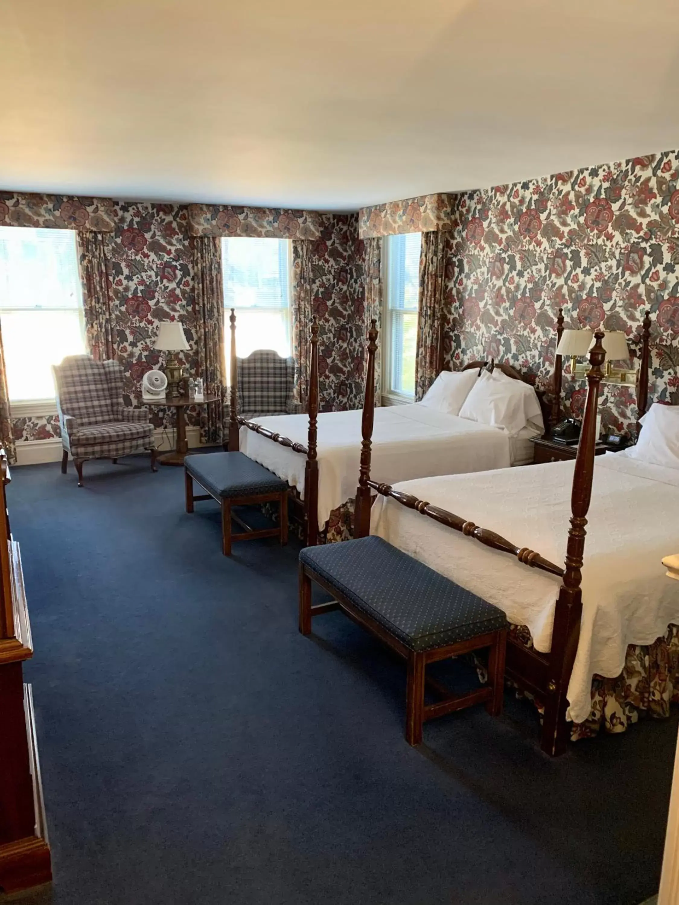 Deluxe Queen Room in The West Lane Inn