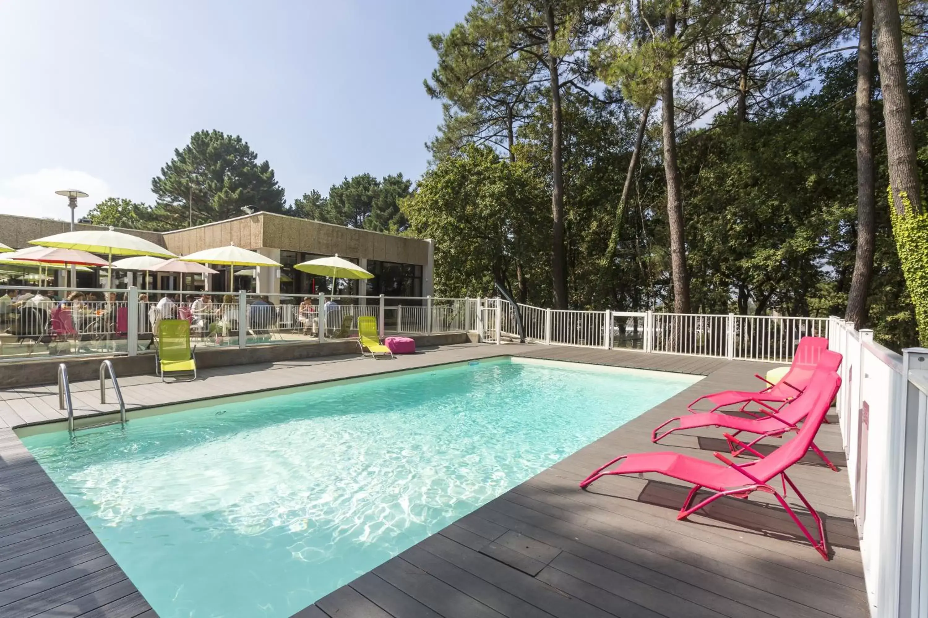 Swimming Pool in ibis Styles Lorient Caudan