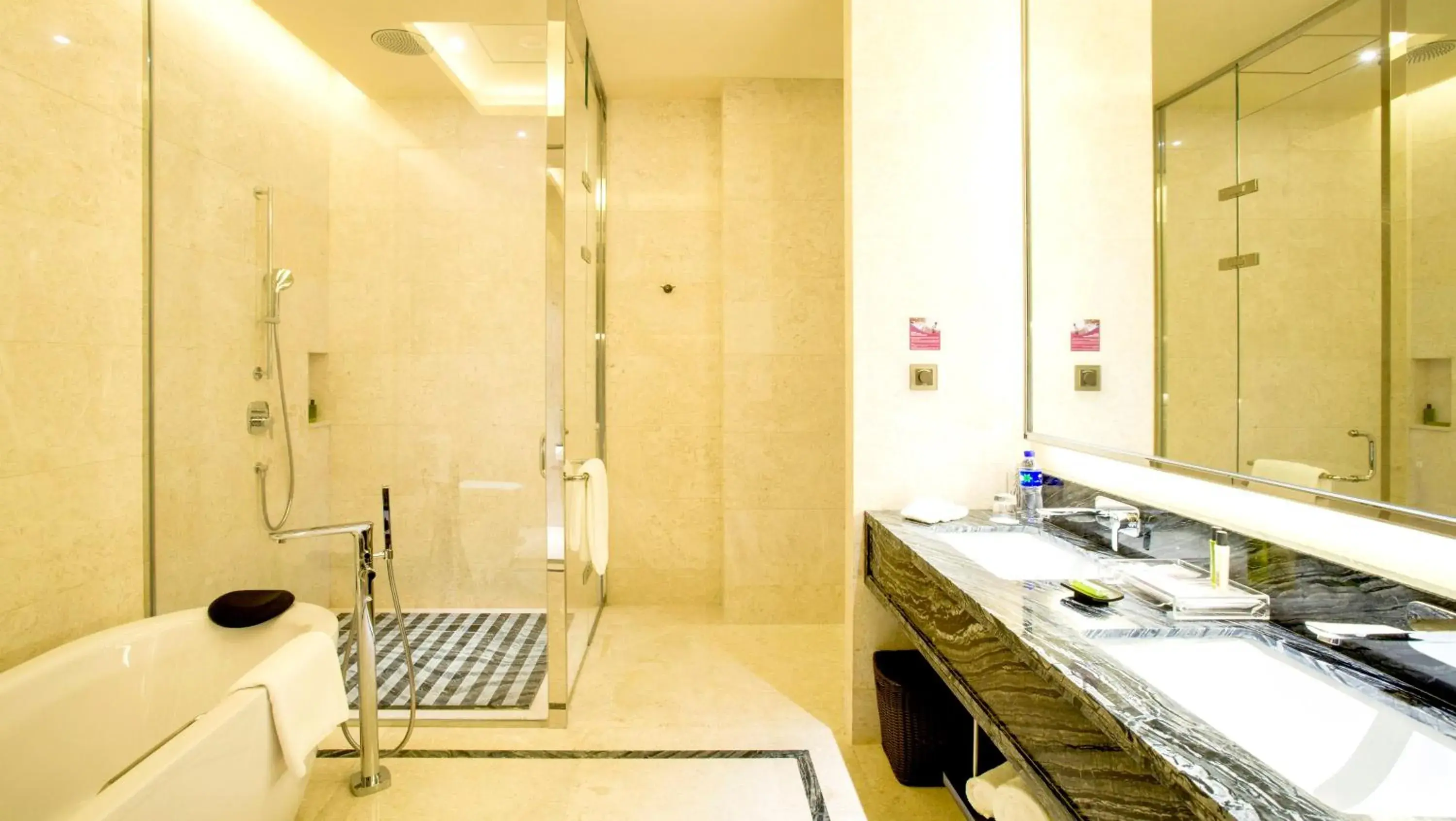 Photo of the whole room, Bathroom in Crowne Plaza Tianjin Jinnan, an IHG Hotel