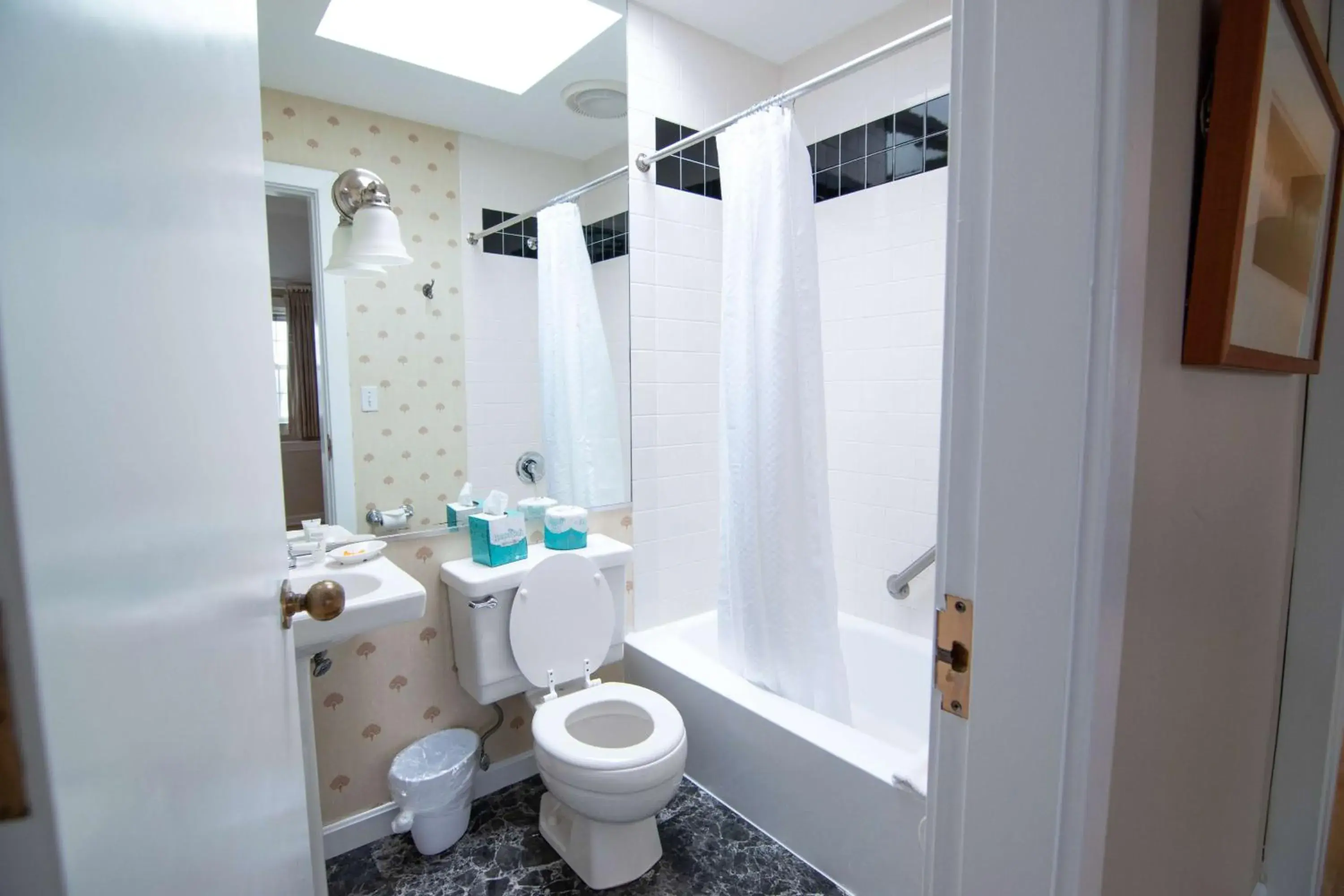 Bathroom in The Beach House Inn