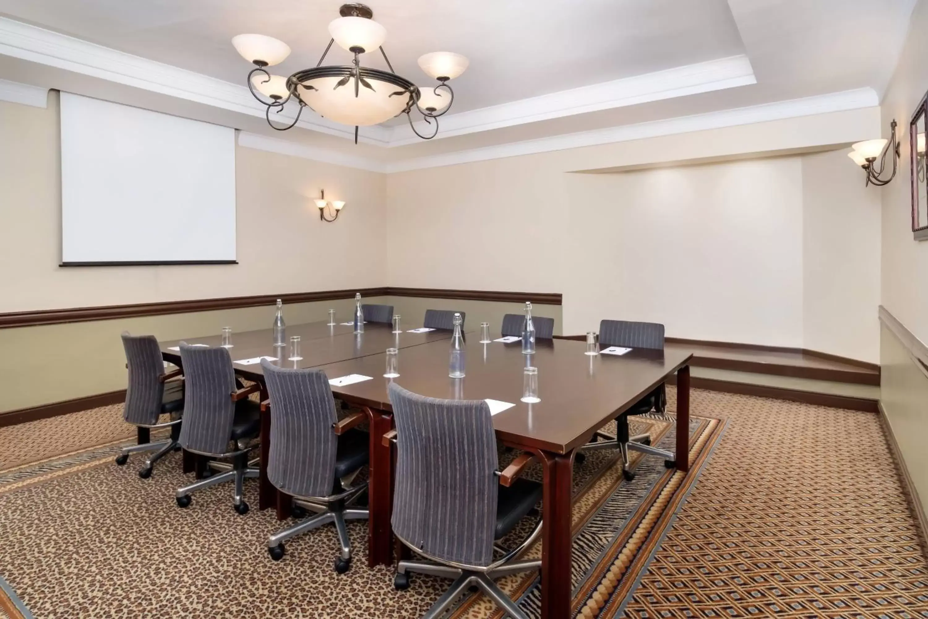 Meeting/conference room in Protea Hotel by Marriott Blantyre Ryalls