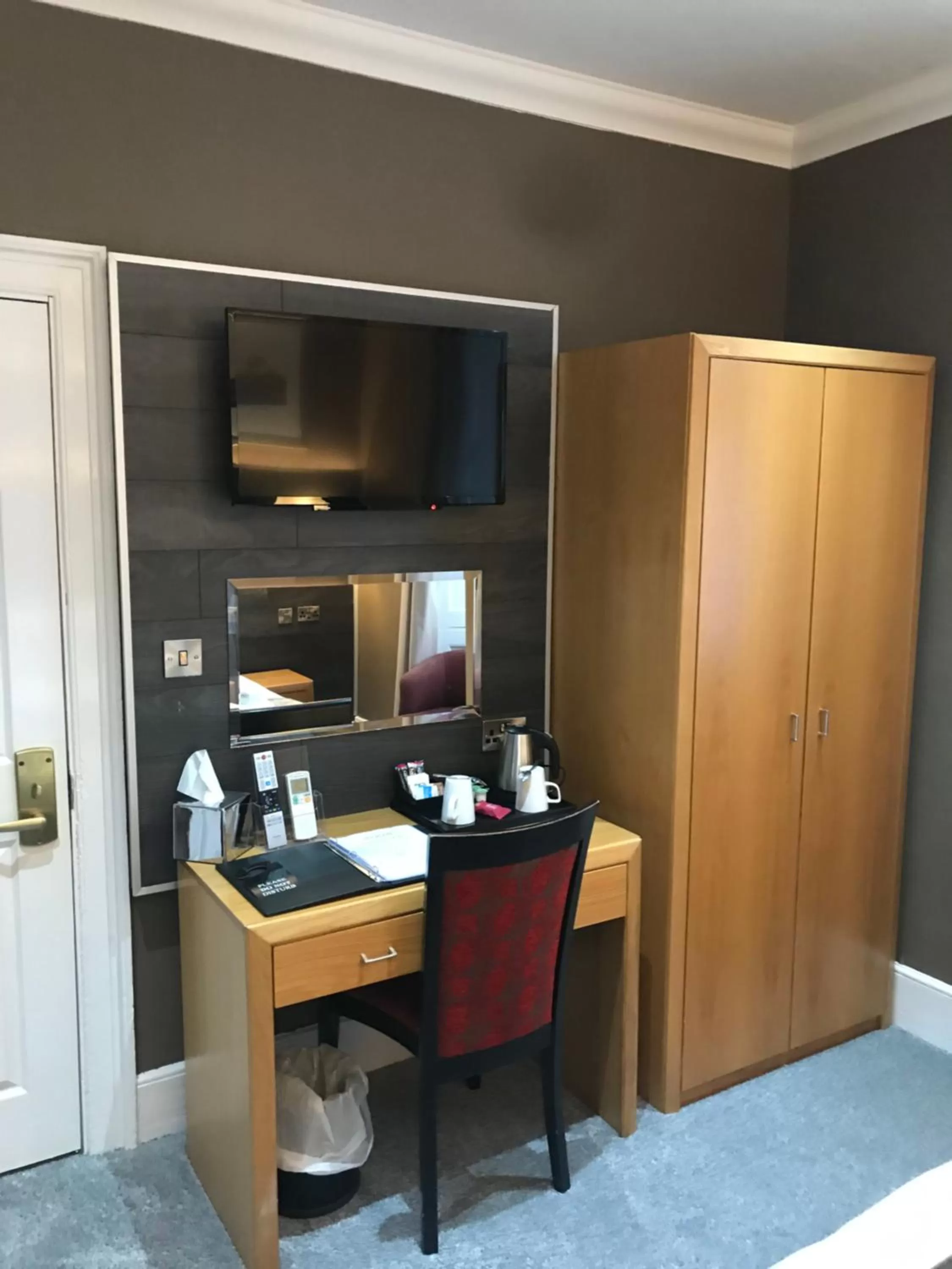 TV and multimedia in Heywood Spa Hotel