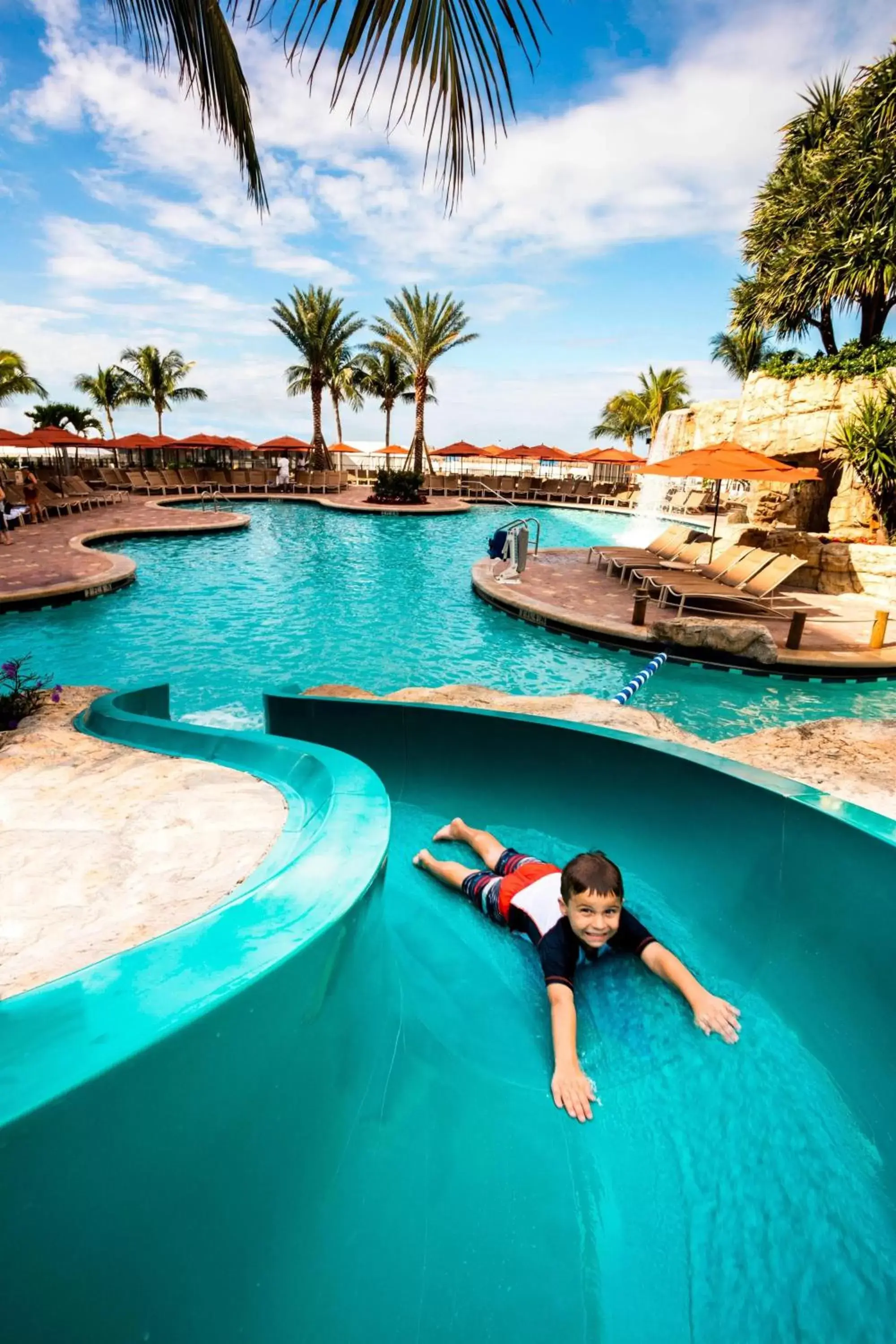 Swimming Pool in JW Marriott Marco Island Beach Resort