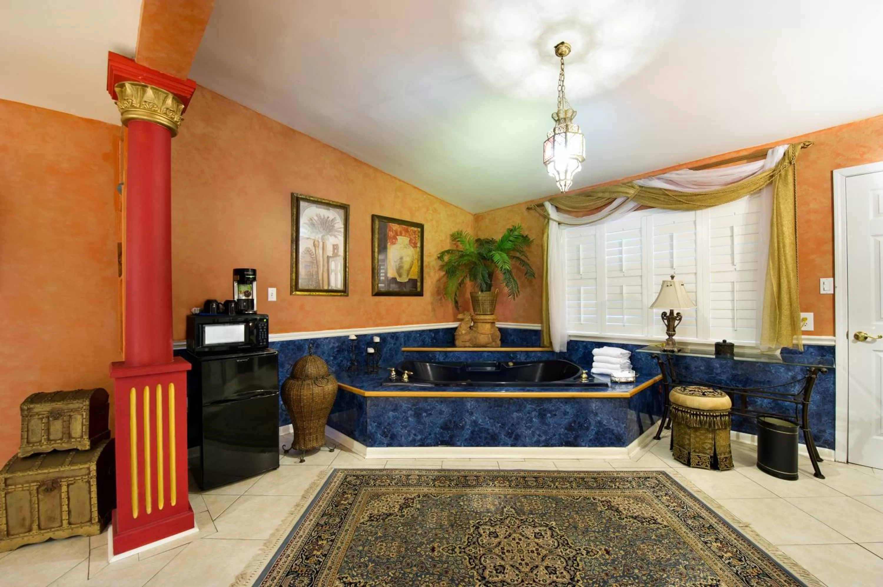 Historic Michabelle Inn