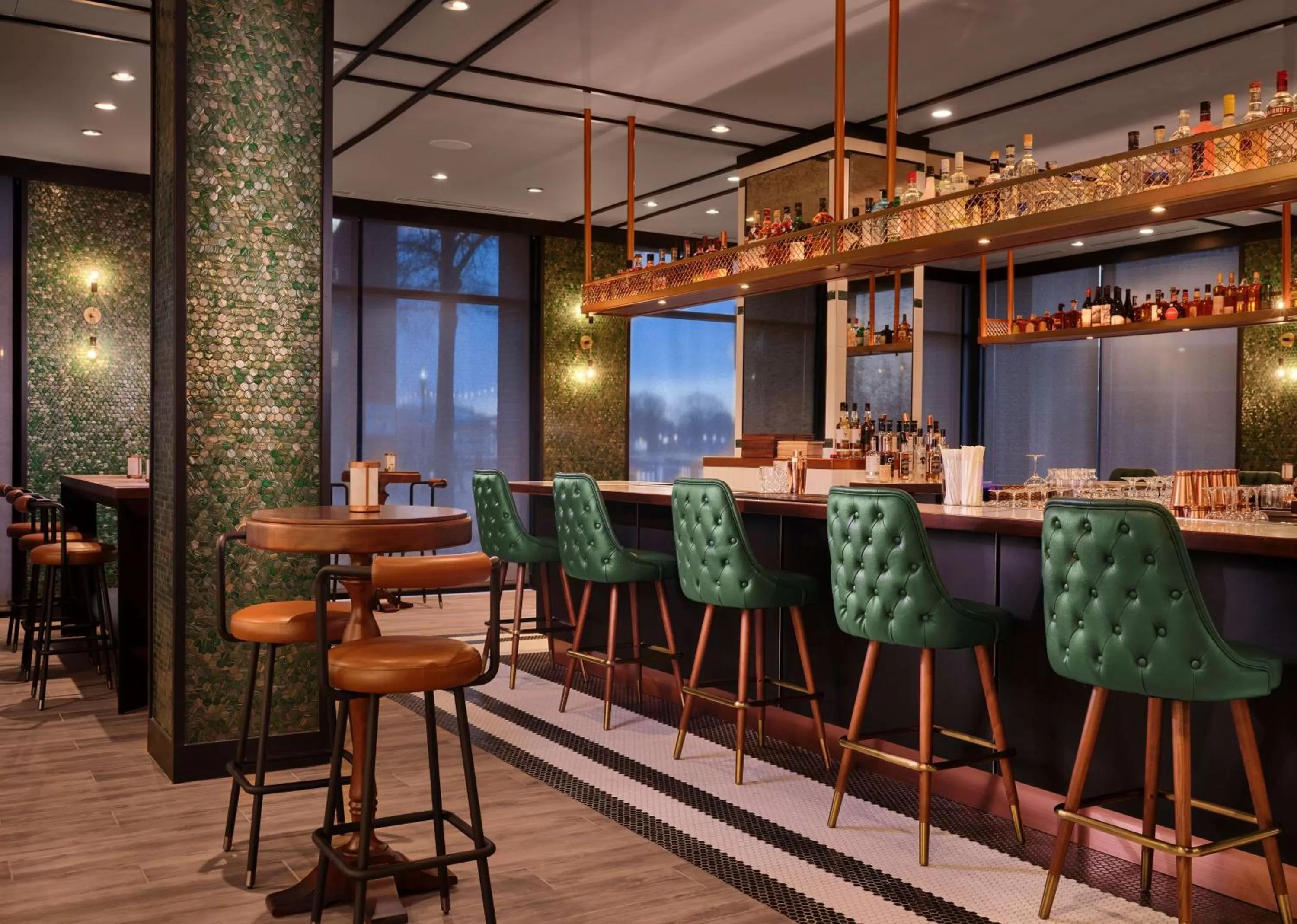 Lounge or bar in The Landing at Hampton Marina, Tapestry Collection by Hilton