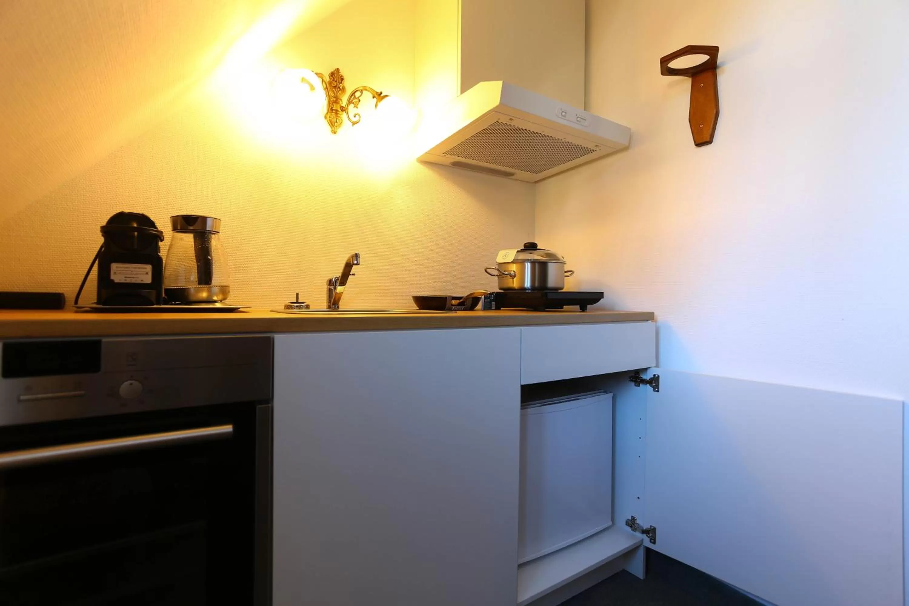 Kitchen or kitchenette in Parkhotel Forsthaus