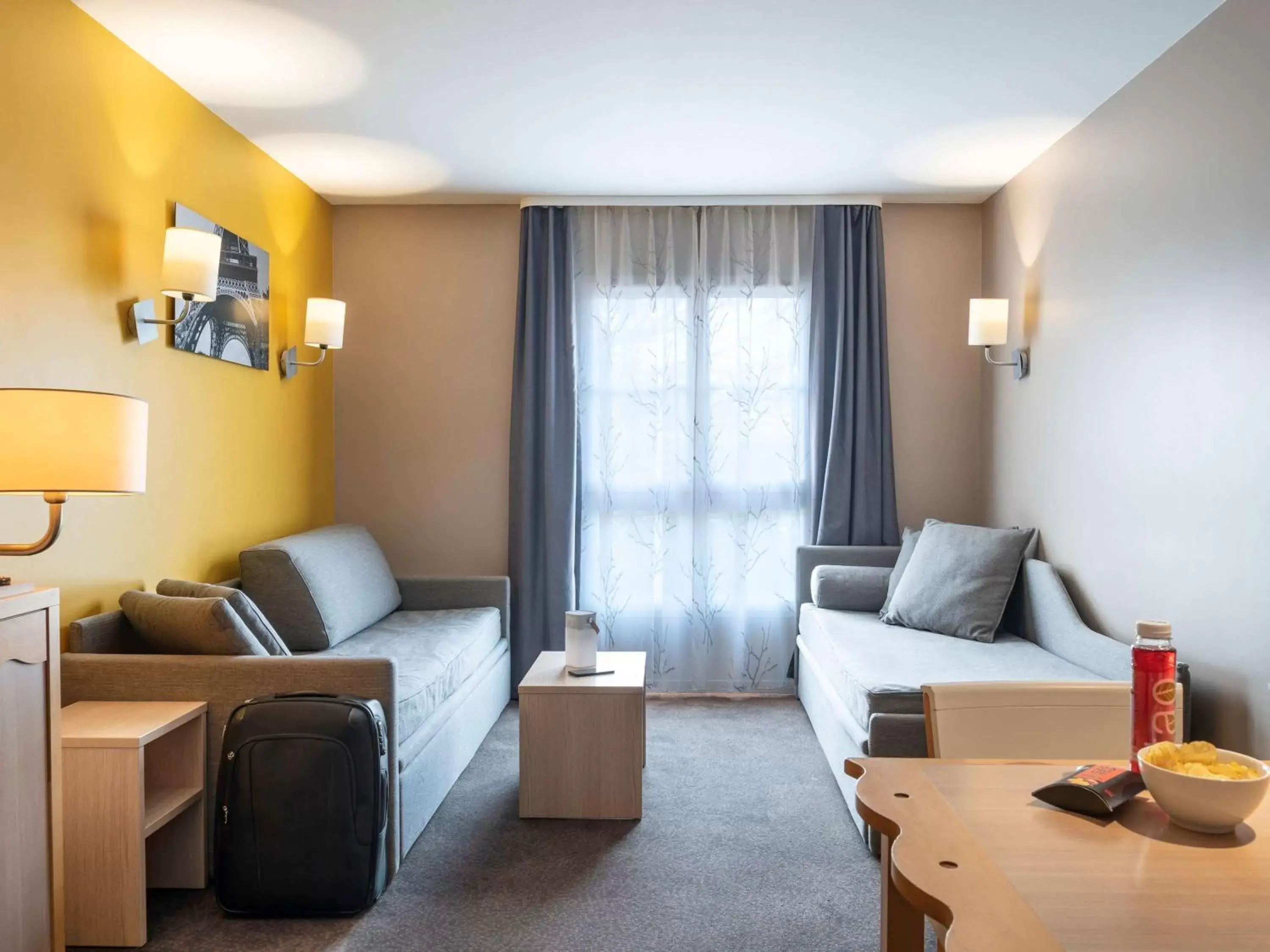 Photo of the whole room, Seating Area in Aparthotel Adagio Marne La Vallée - Val d'Europe