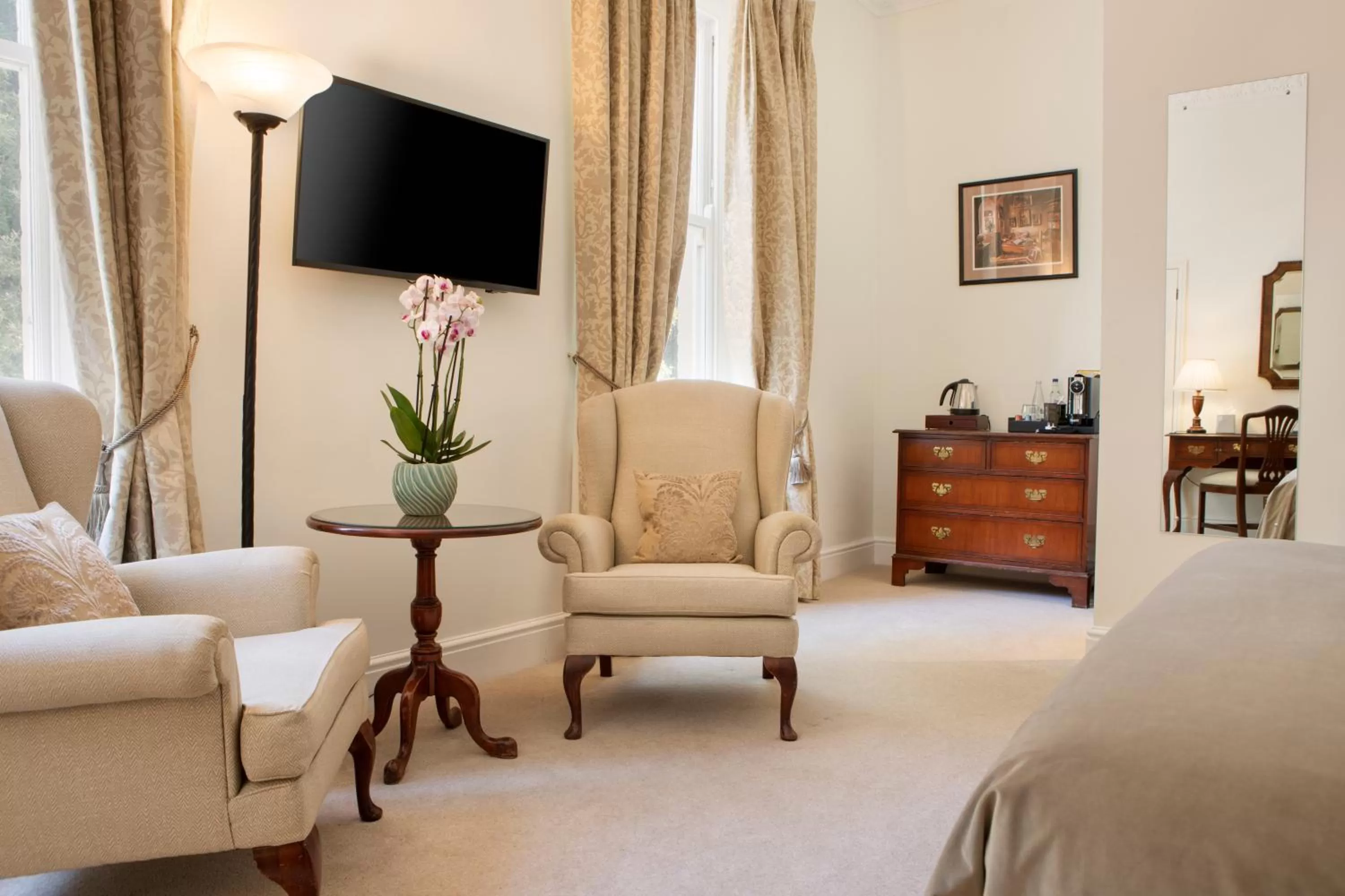 Bedroom in Taplow House Hotel & Spa