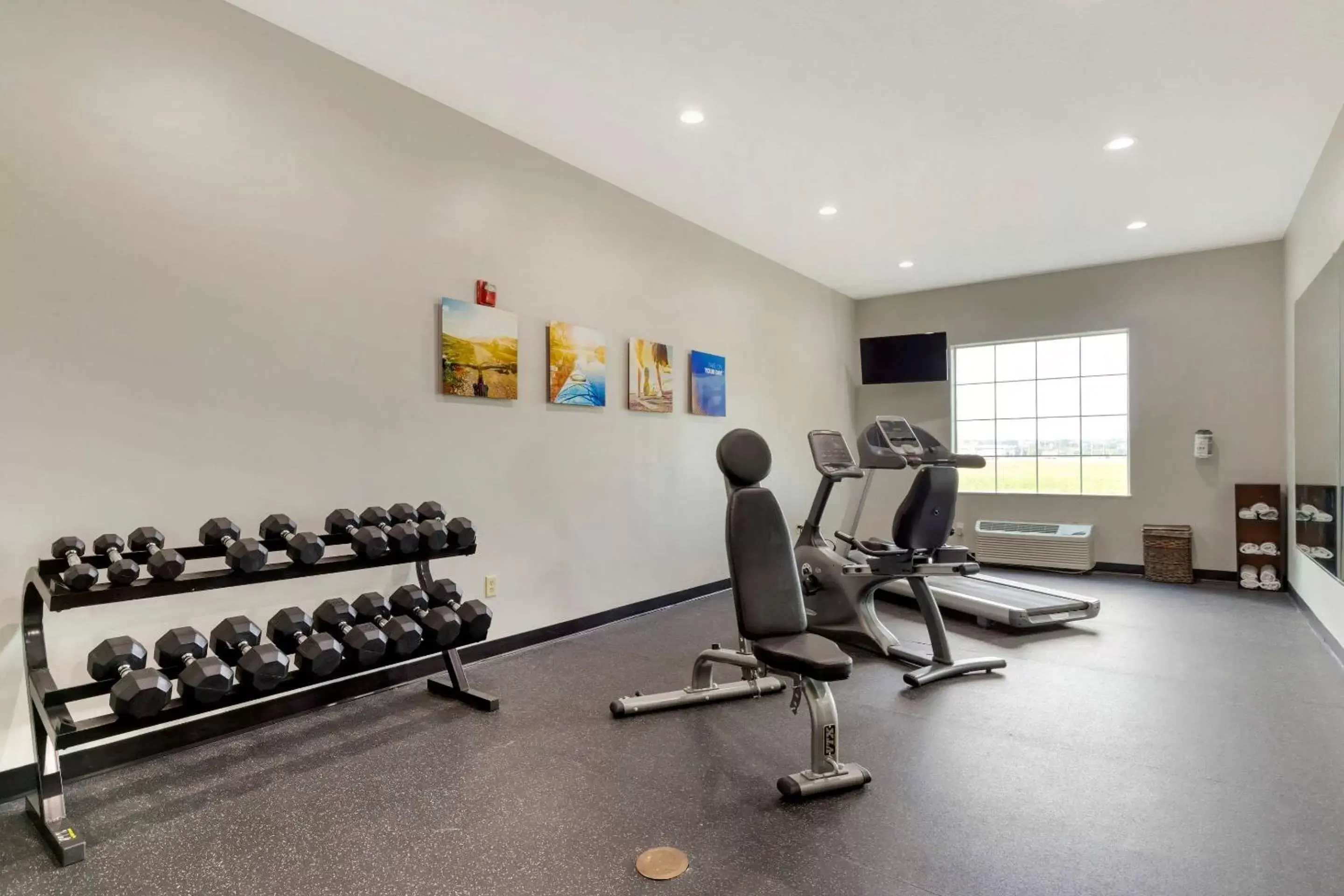 Activities, Fitness Center/Facilities in Comfort Inn & Suites Selma near Randolph AFB