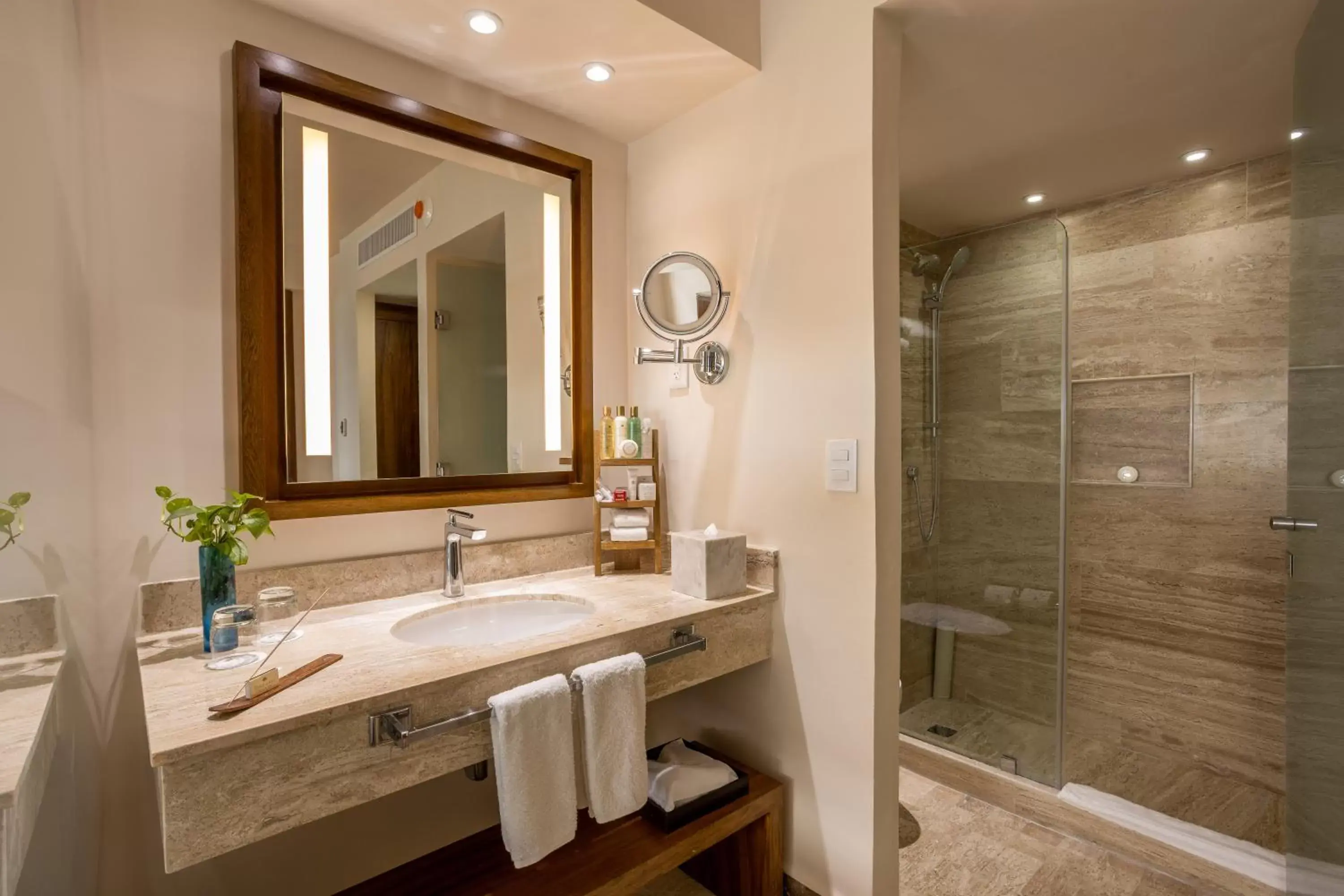 Bathroom in Dreams Sands Cancun Resort & Spa