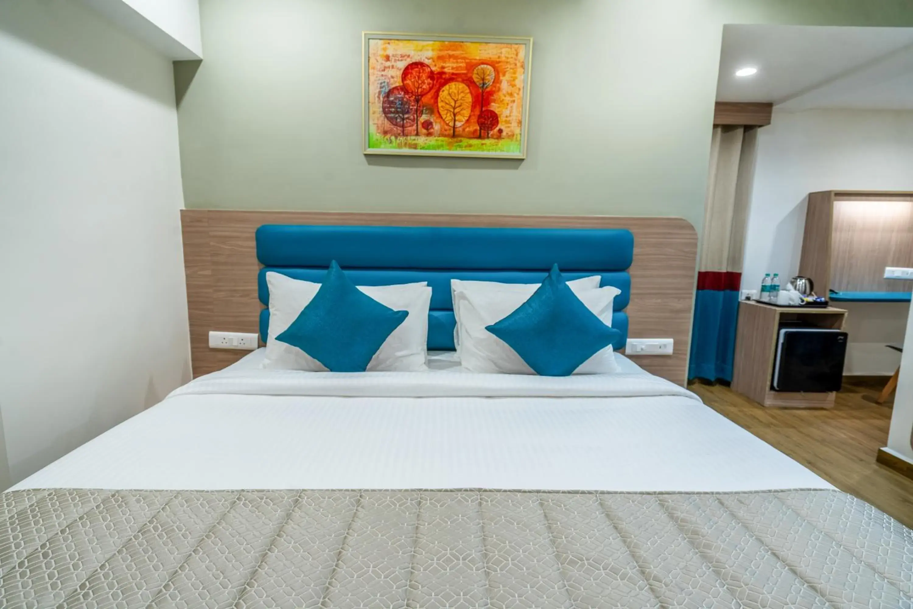 Bedroom, Bed in Viera Elite - Jubilee Hills