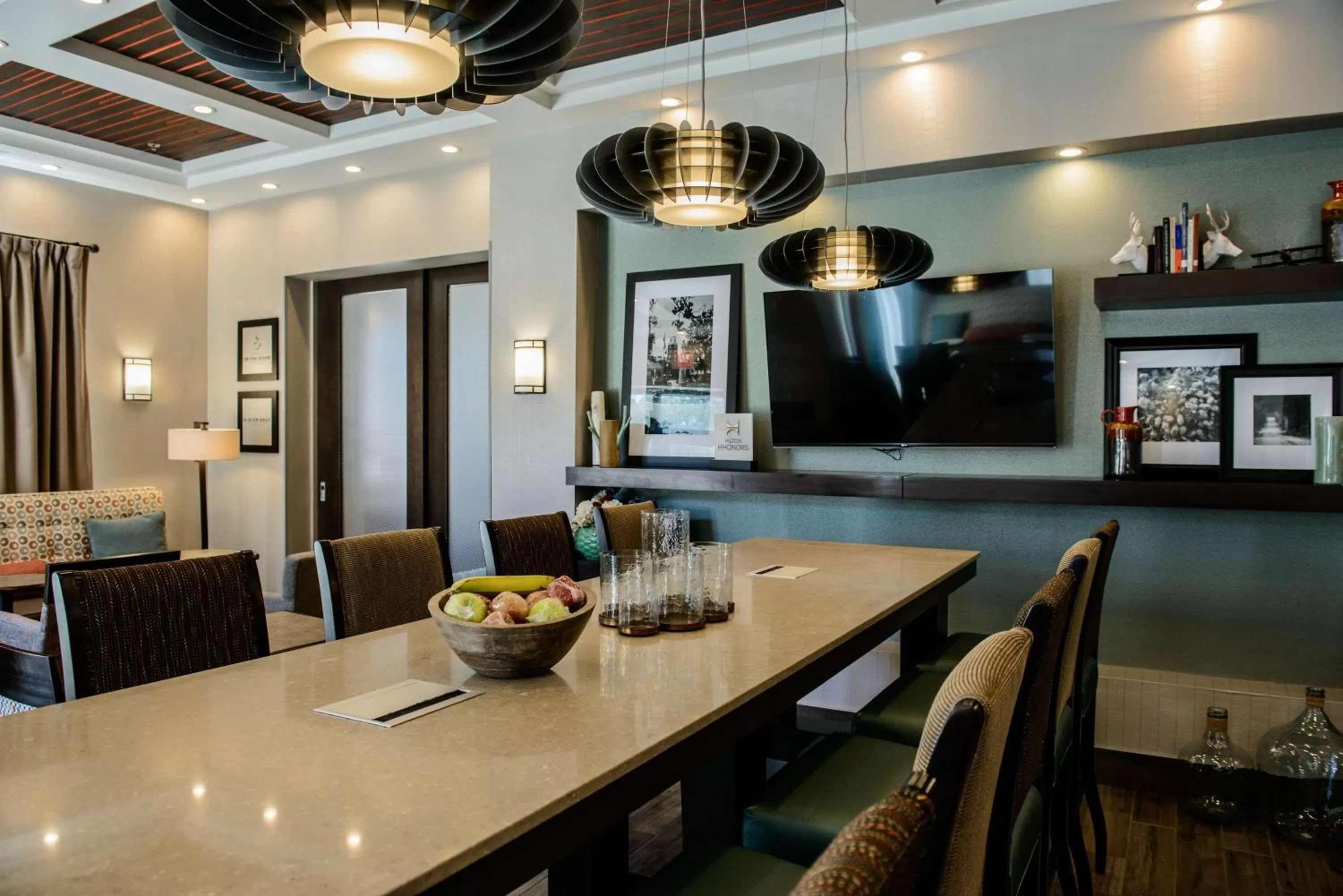 Dining area in Hampton Inn Bainbridge, GA