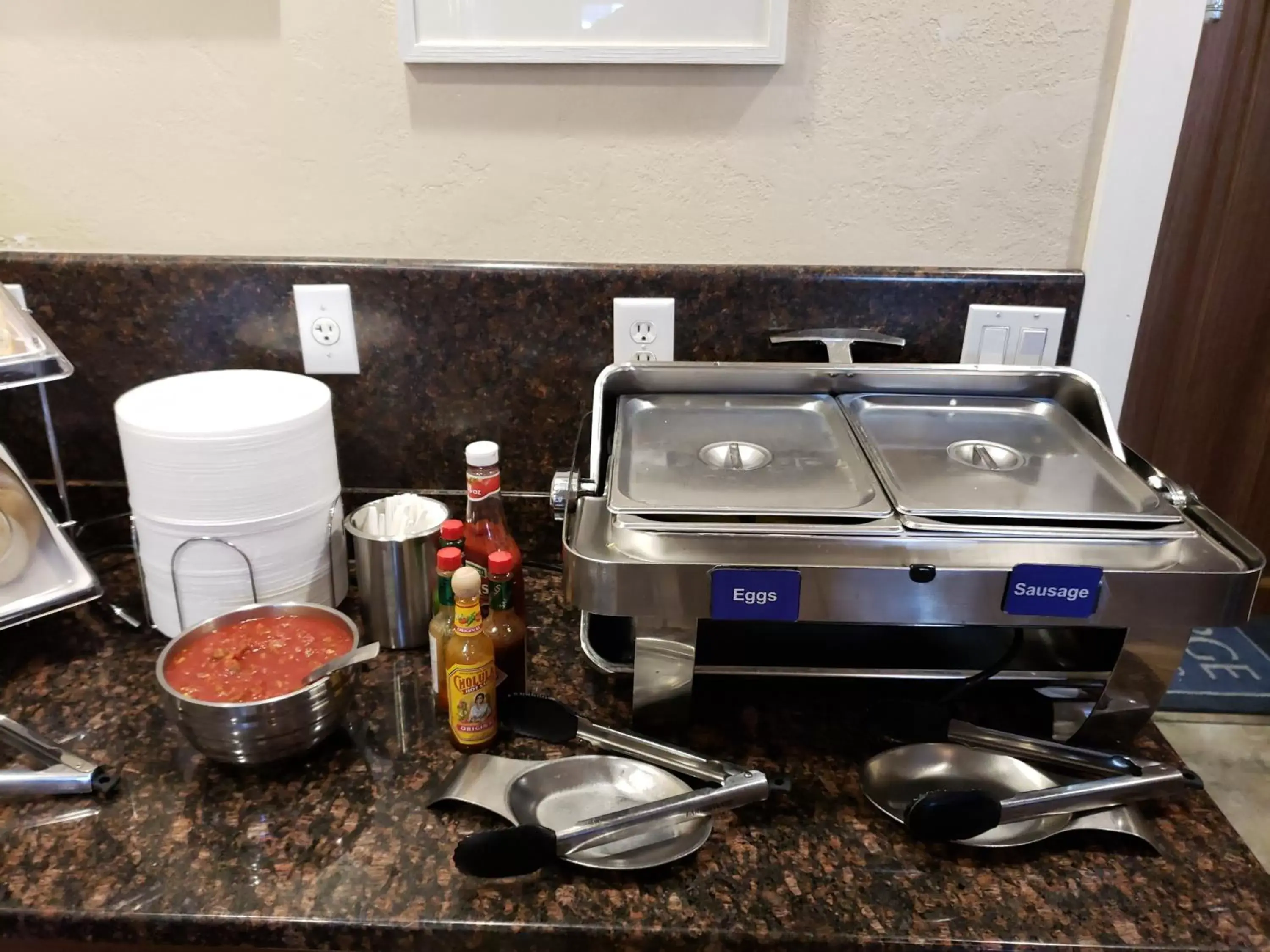 Breakfast in St. George Inn and Suites Breakfast in St. George Inn and Suites