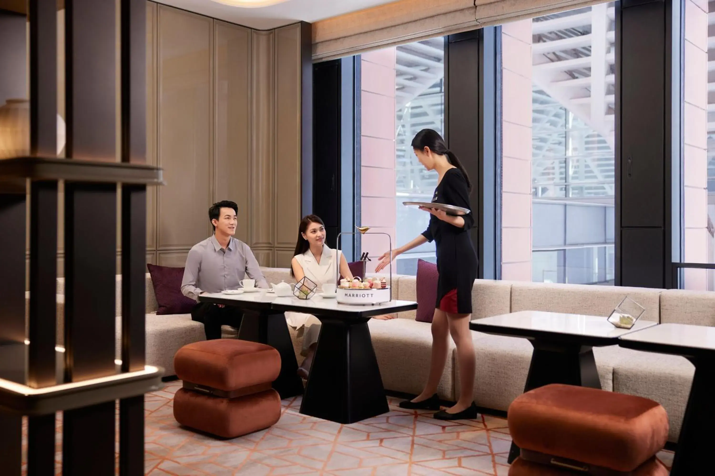 Lounge or bar in Tianjin Marriott Hotel National Convention and Exhibition Center