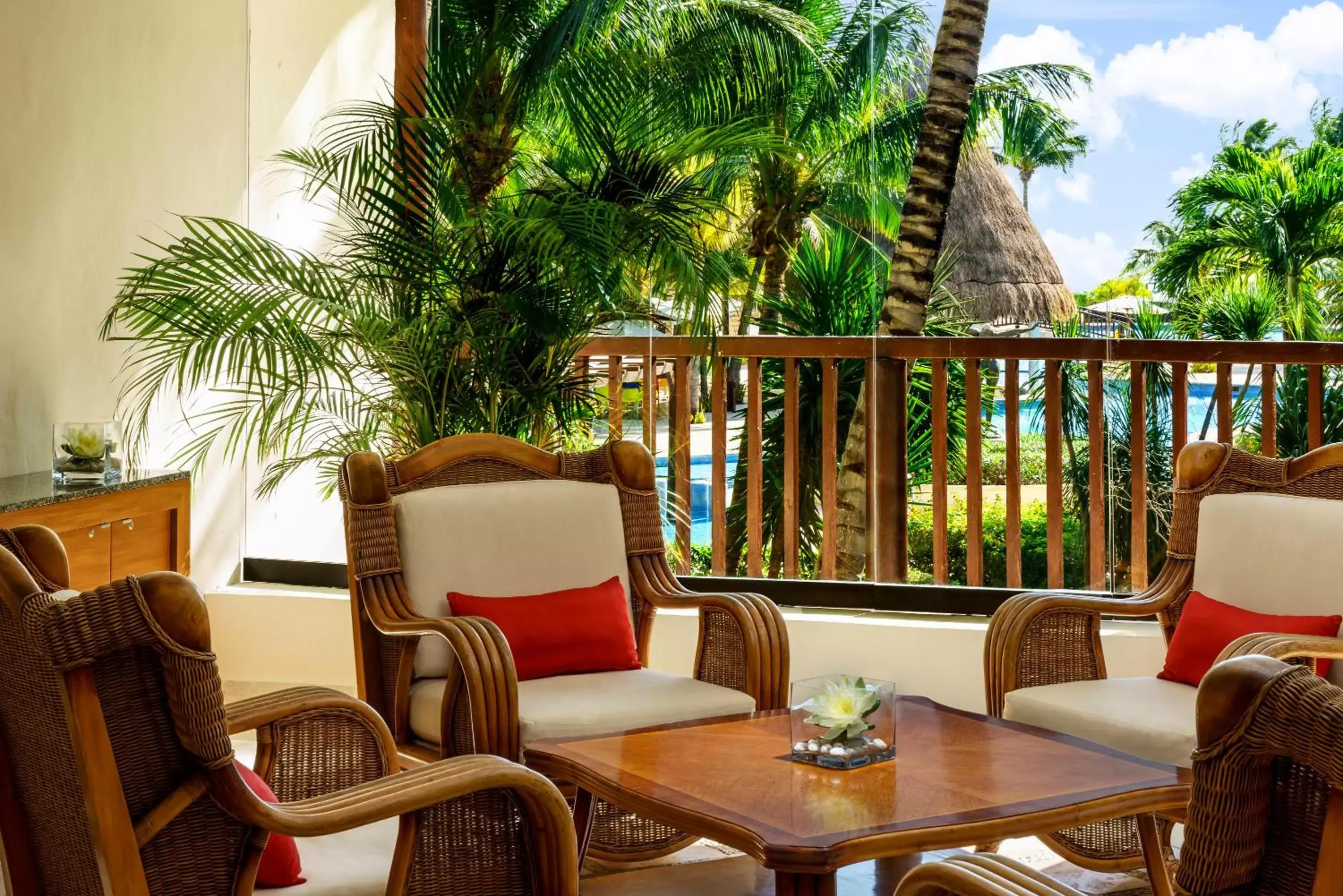 Lobby or reception, Seating Area in The Reef Coco Beach & Spa- Optional All Inclusive