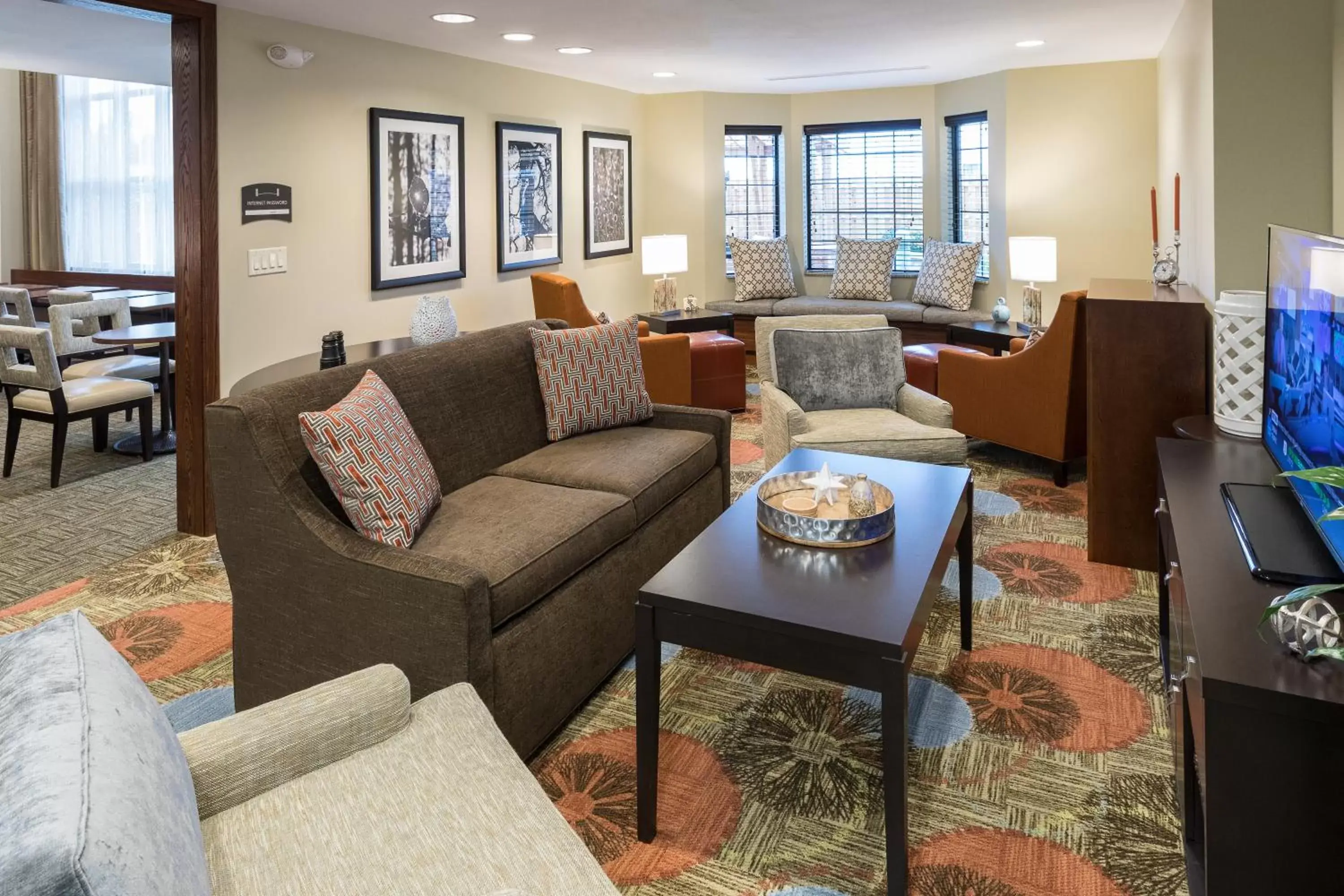 Other, Seating Area in Staybridge Suites Omaha West, an IHG Hotel