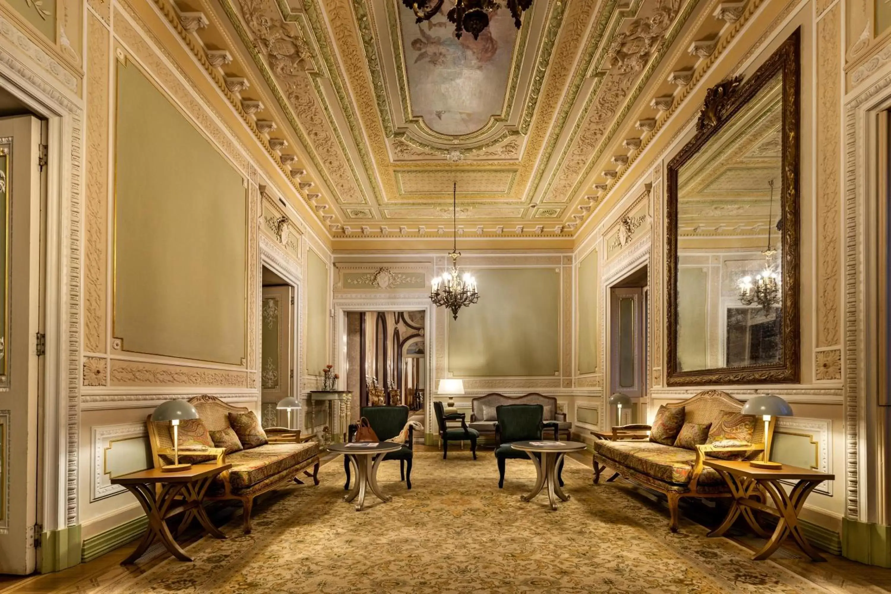 Communal lounge/ TV room, Seating Area in Pousada Palacio de Estoi – Small Luxury Hotels of the World