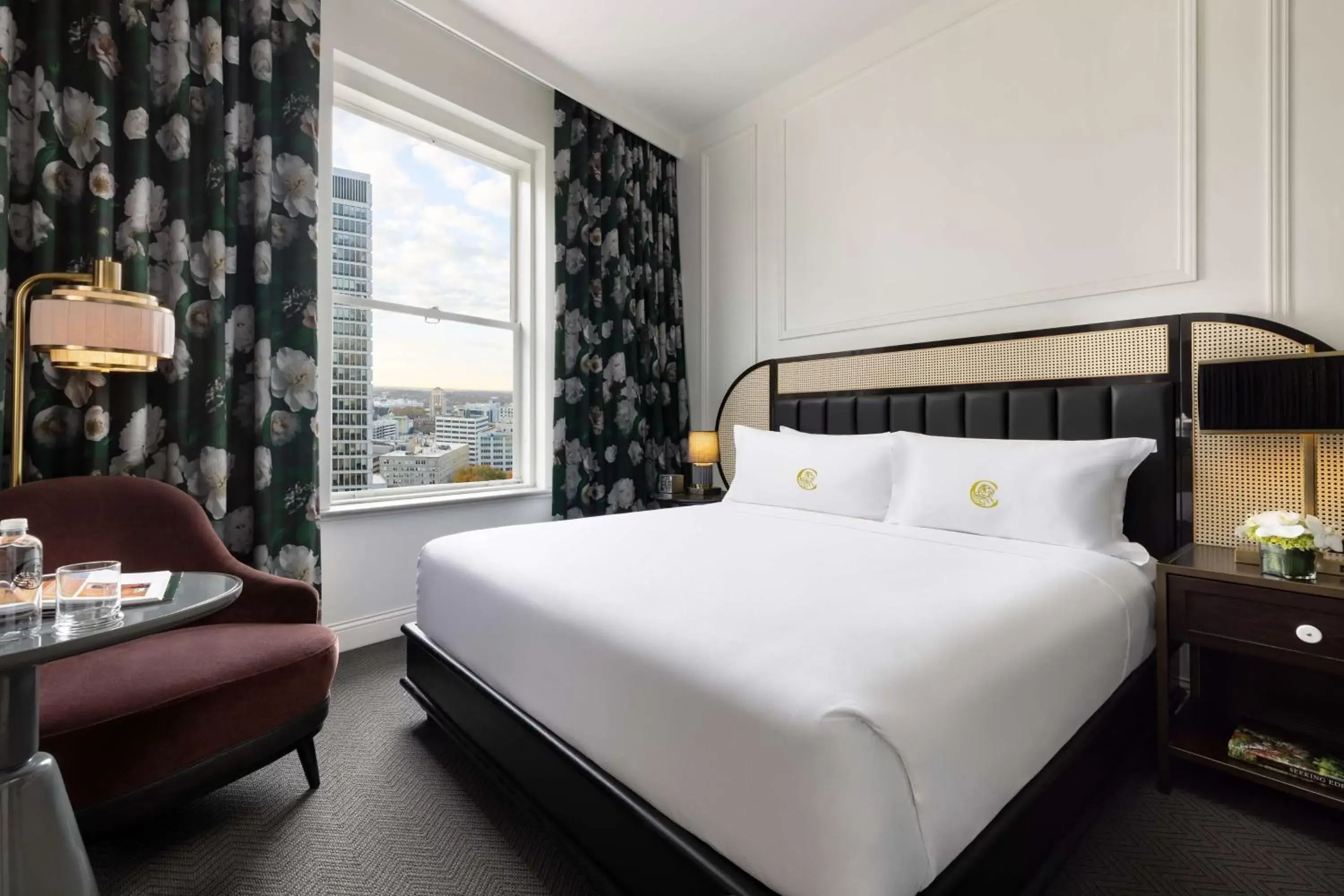 Bed in The Candler Hotel Atlanta, Curio Collection by Hilton Bed in The Candler Hotel Atlanta, Curio Collection by Hilton