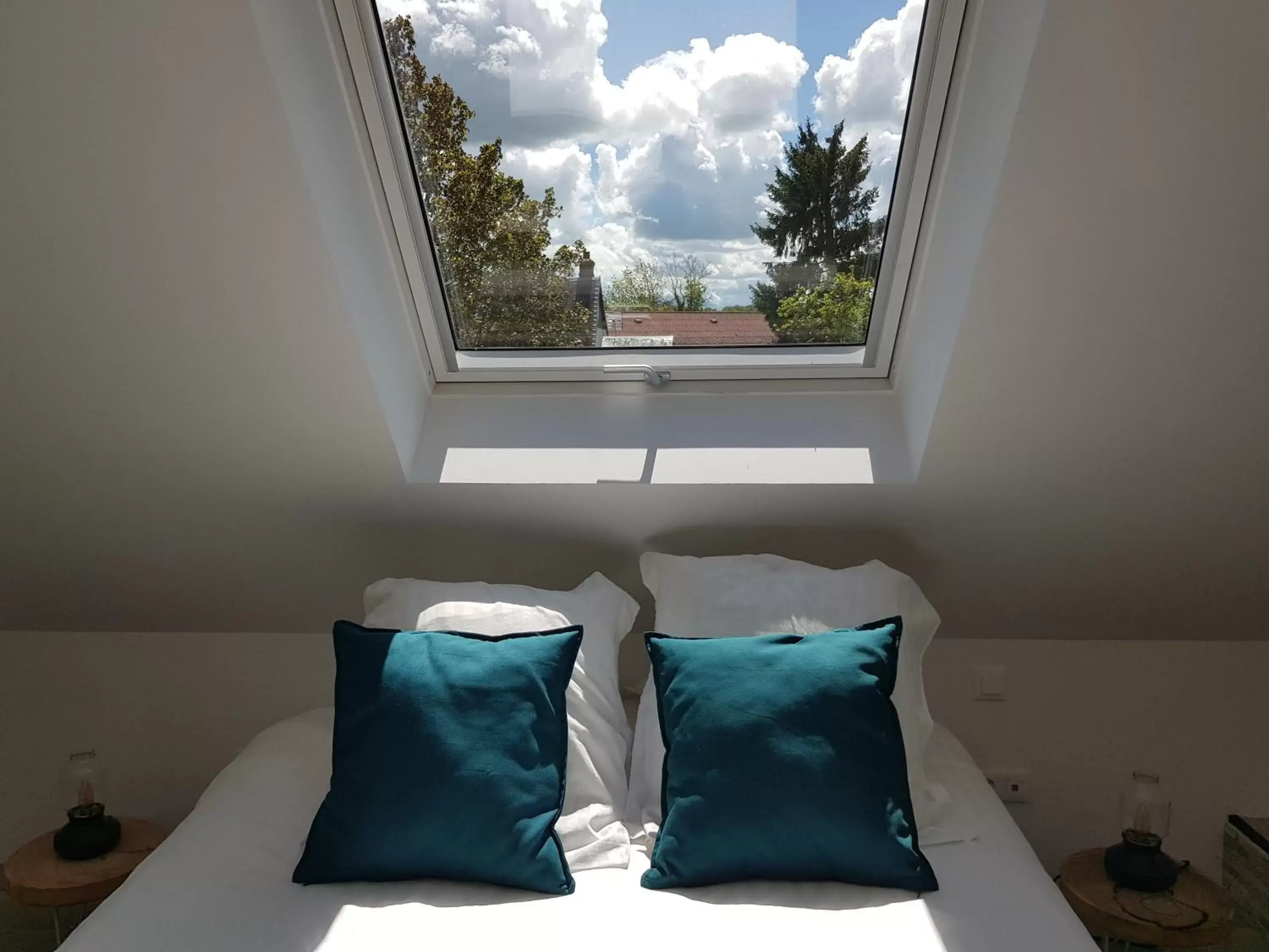 Bedroom, Bed in L'havre de Saint Germain