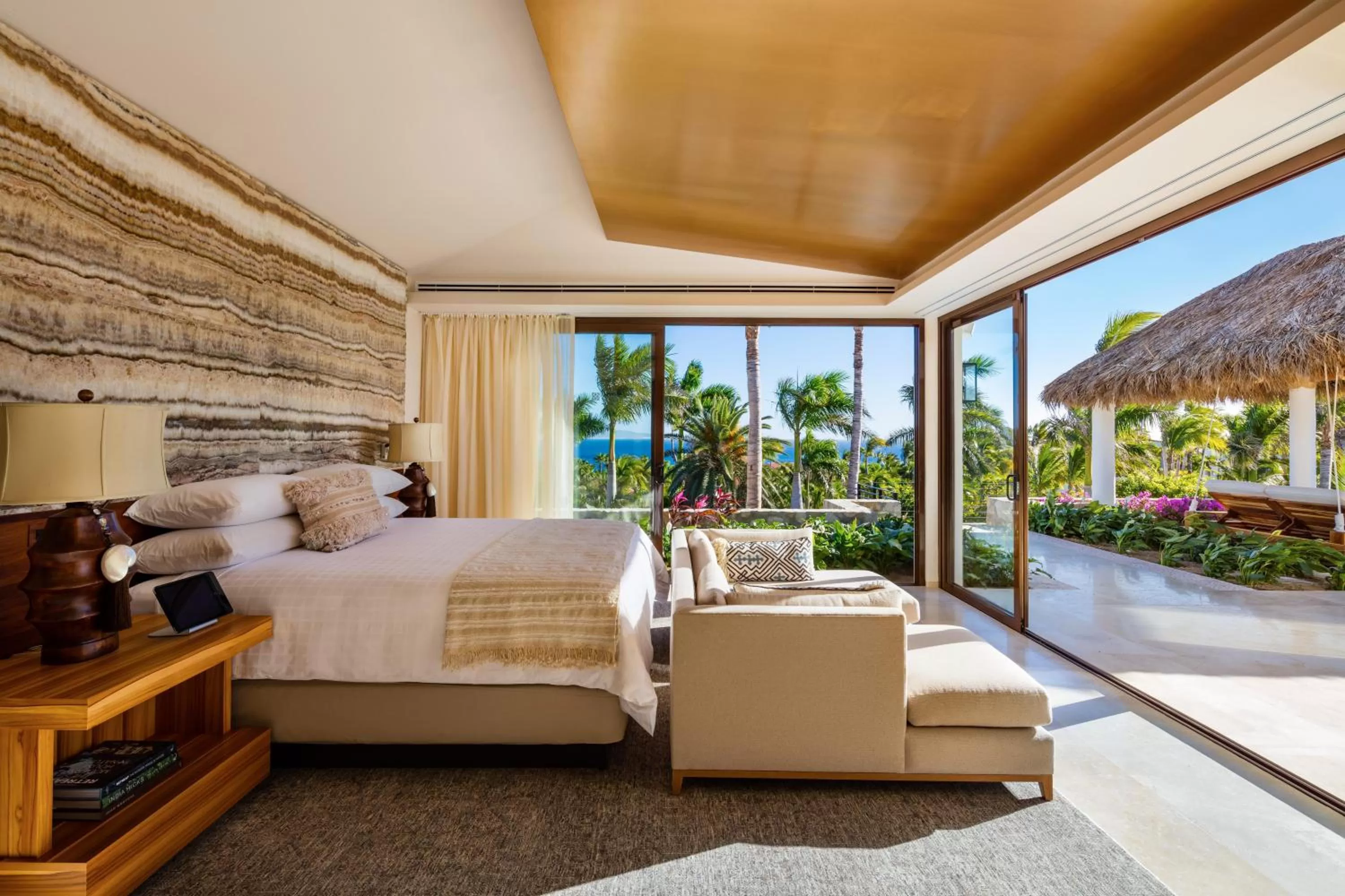 Bed in One&Only Palmilla