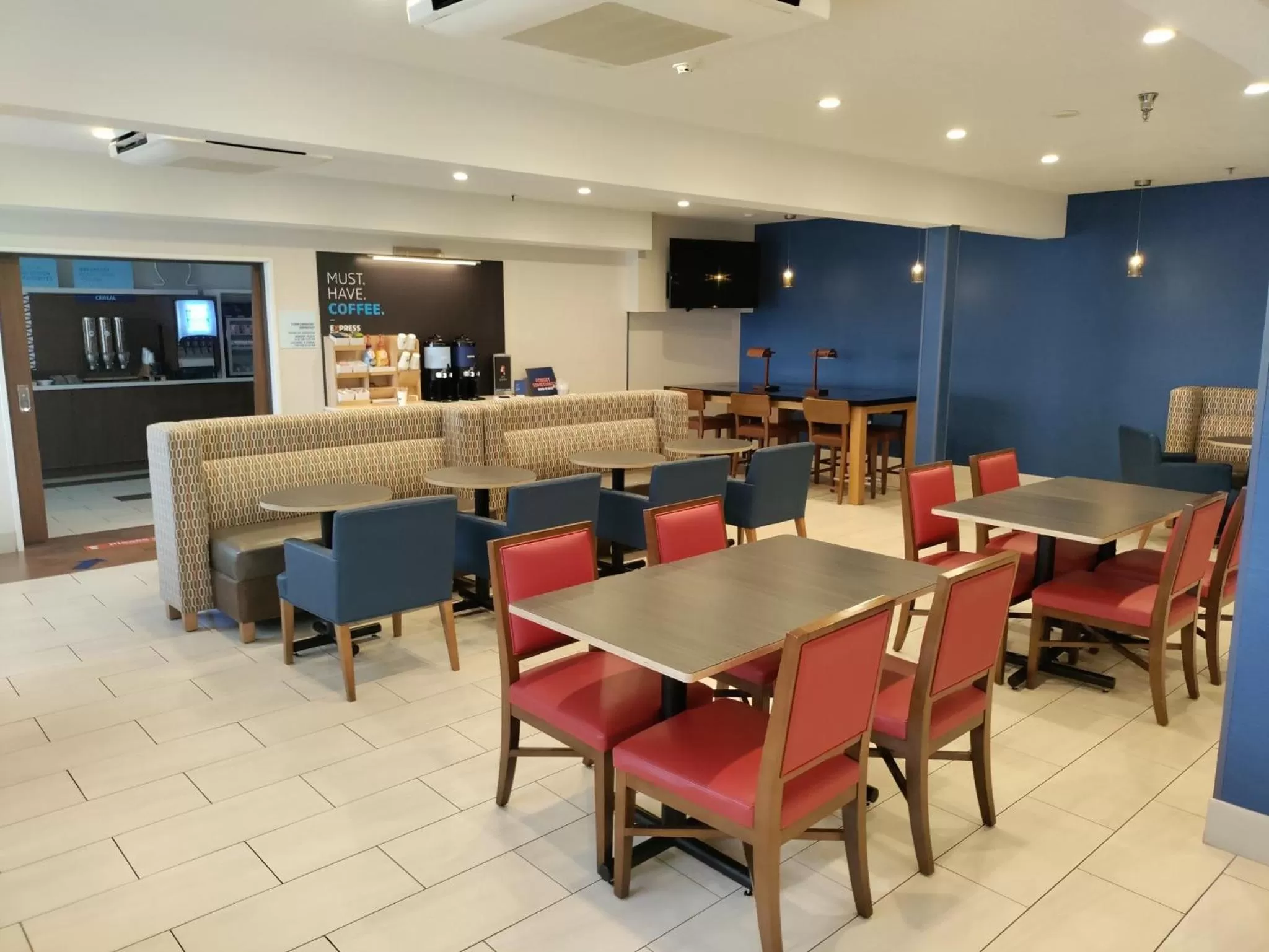 Restaurant/places to eat in Holiday Inn Express Newberg - Wine Country by IHG