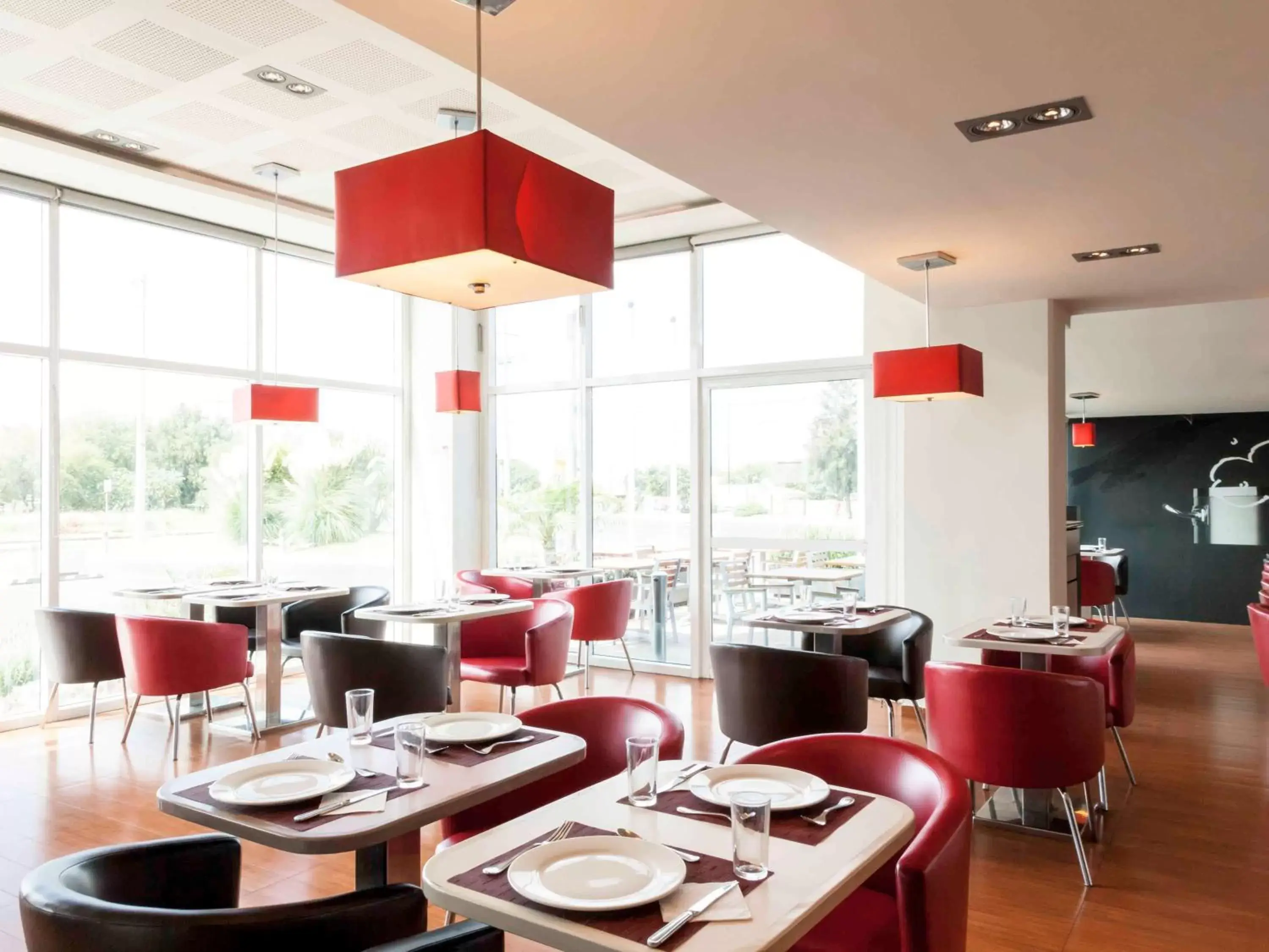 Restaurant/Places to Eat in Ibis Aguascalientes Norte