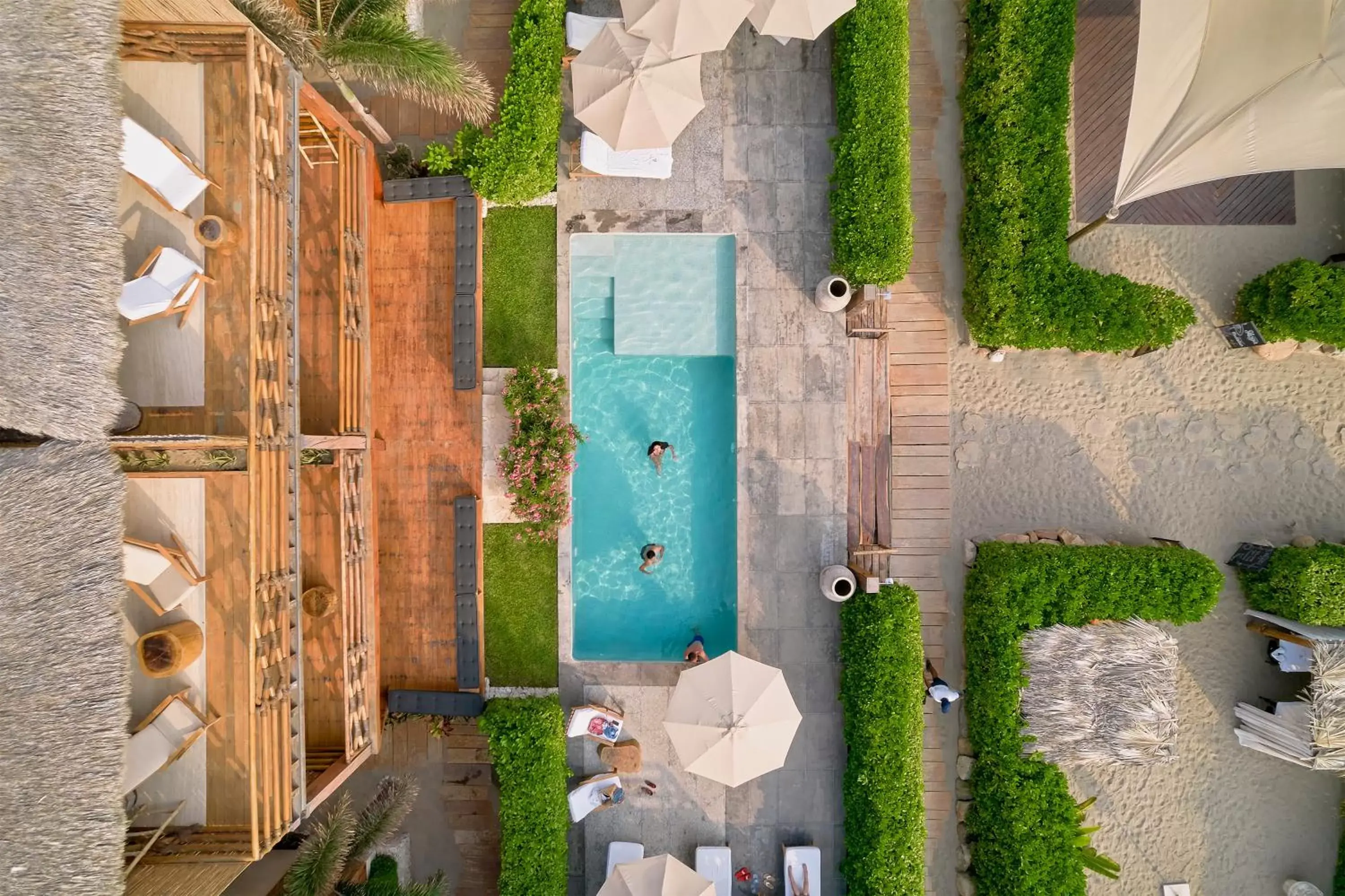 Pool view, Bathroom in Casa Joseph Zicatela - Adults Only