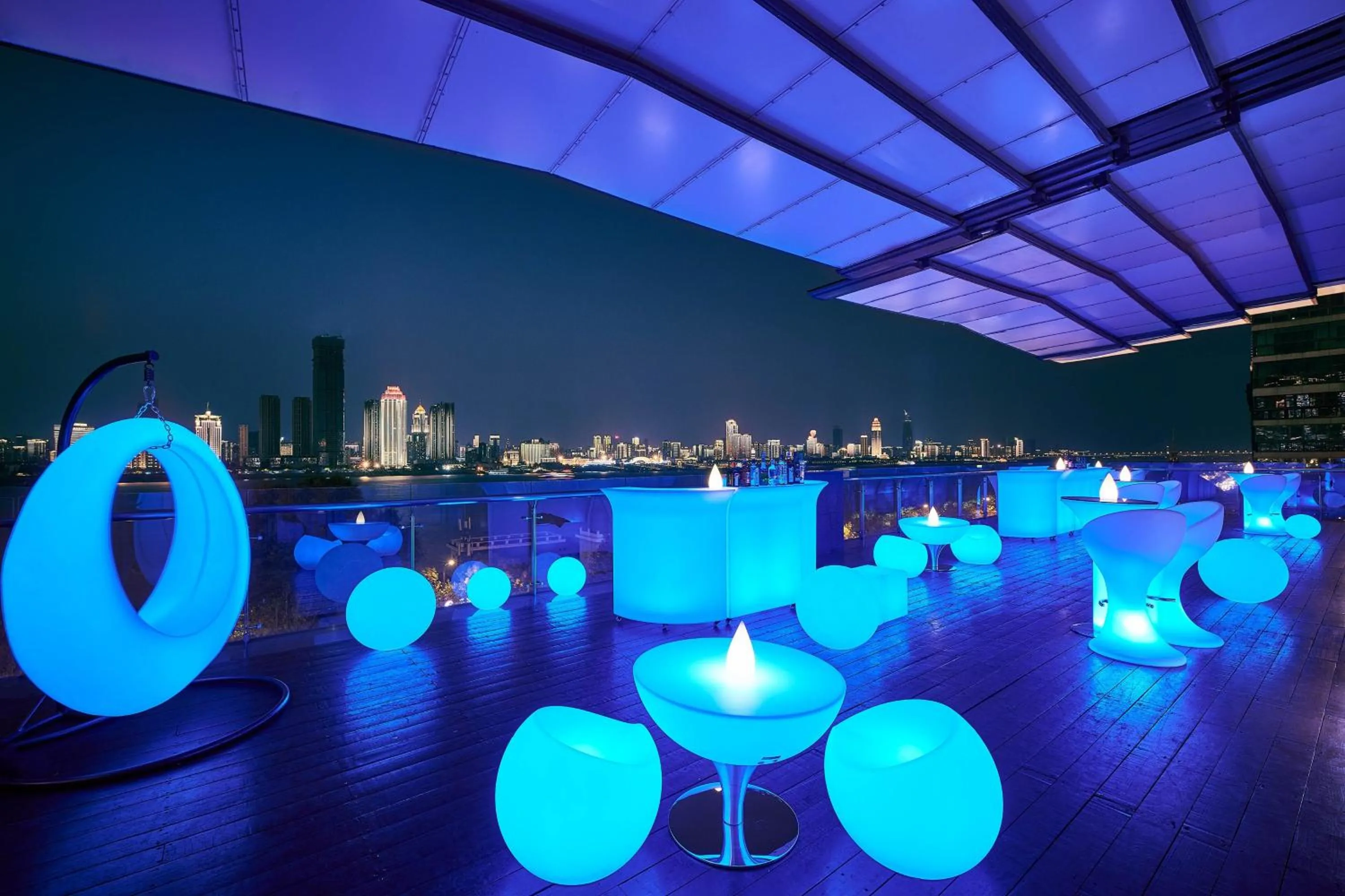 Lounge or bar in The Westin Wuhan Wuchang