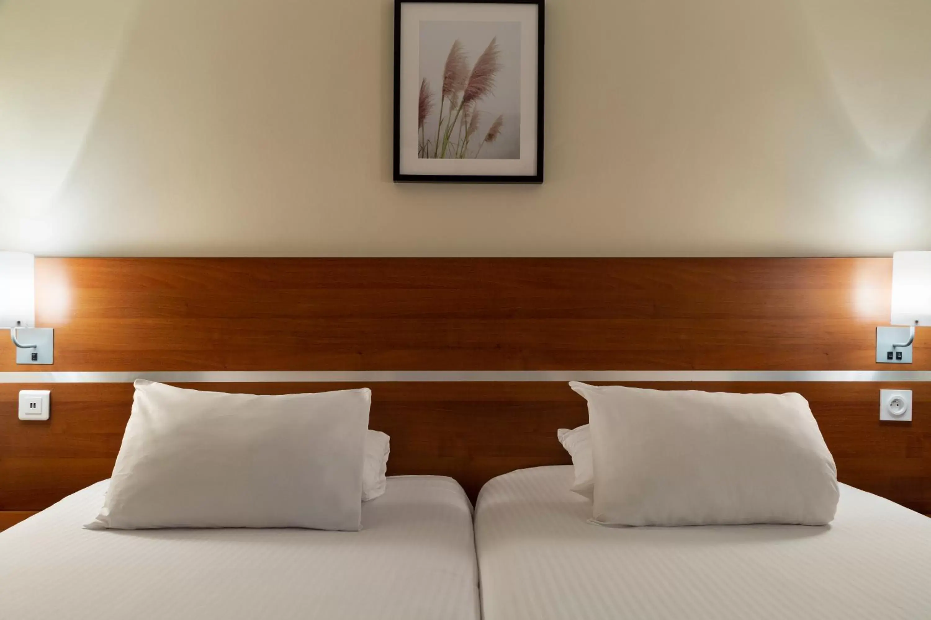 Comfort Hotel Aeroport Lyon St Exupery Comfort Hotel Aeroport Lyon St Exupery