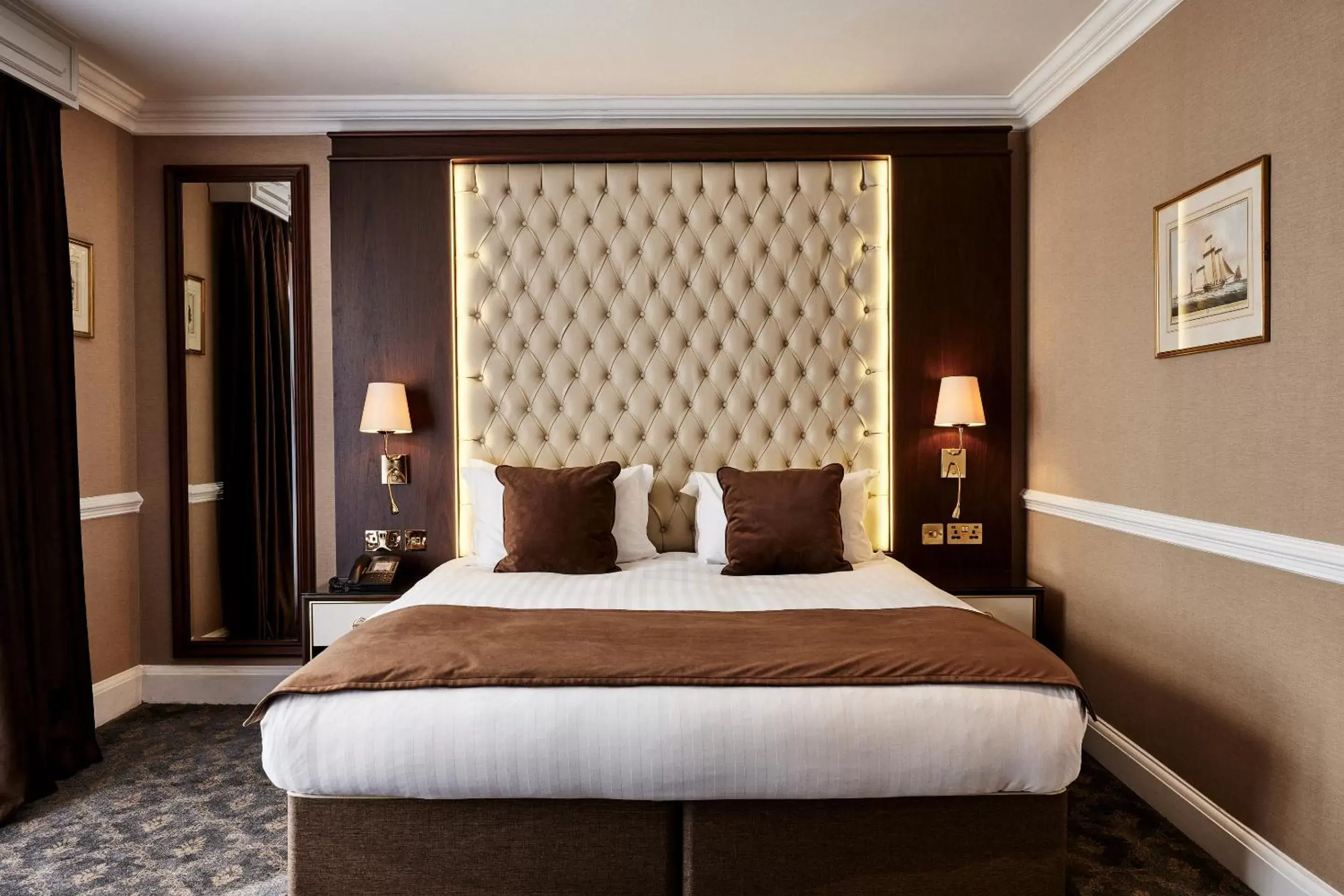 Family Room in Warren House Hotel Family Room in Warren House Hotel