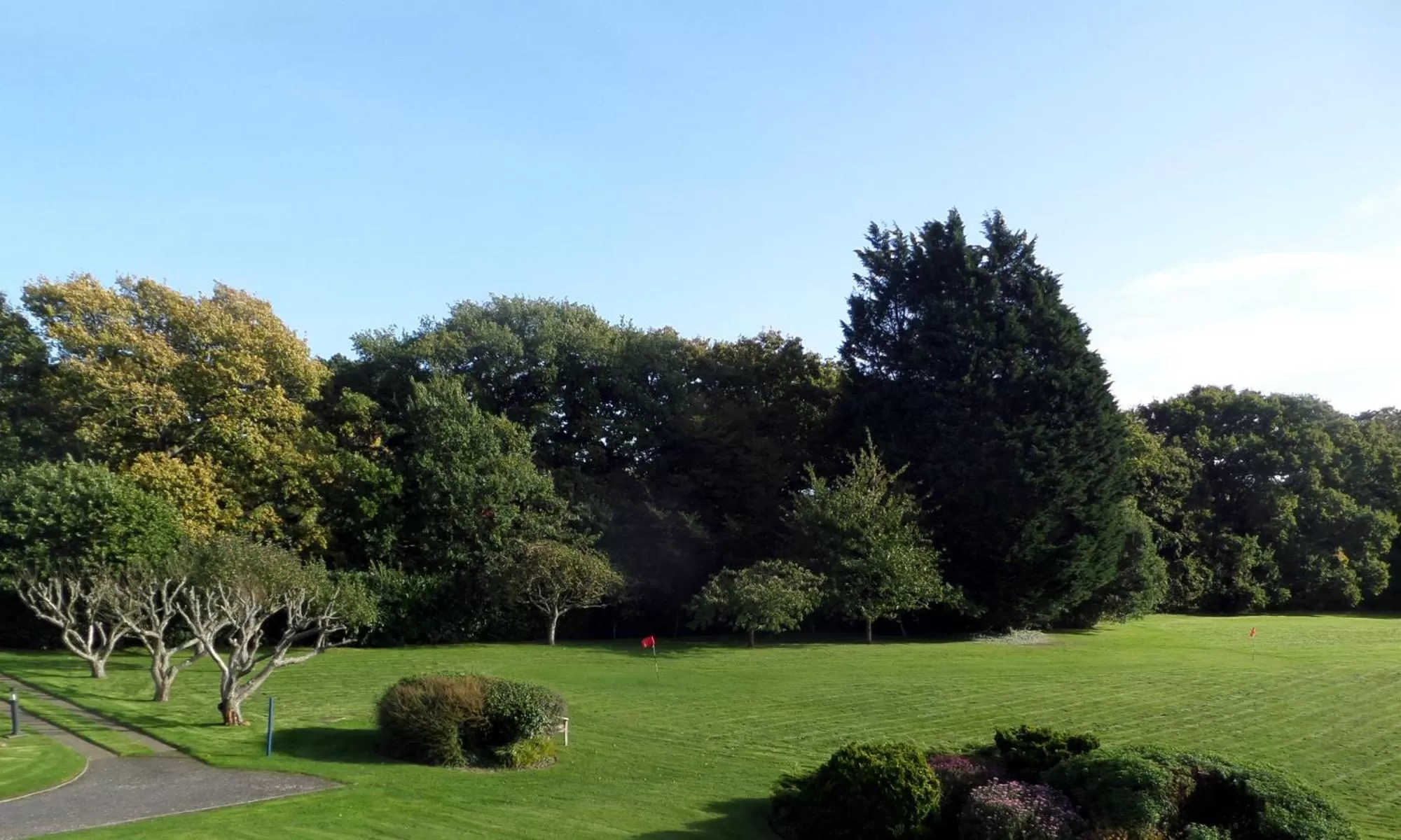 Day in Macdonald Elmers Court Resort