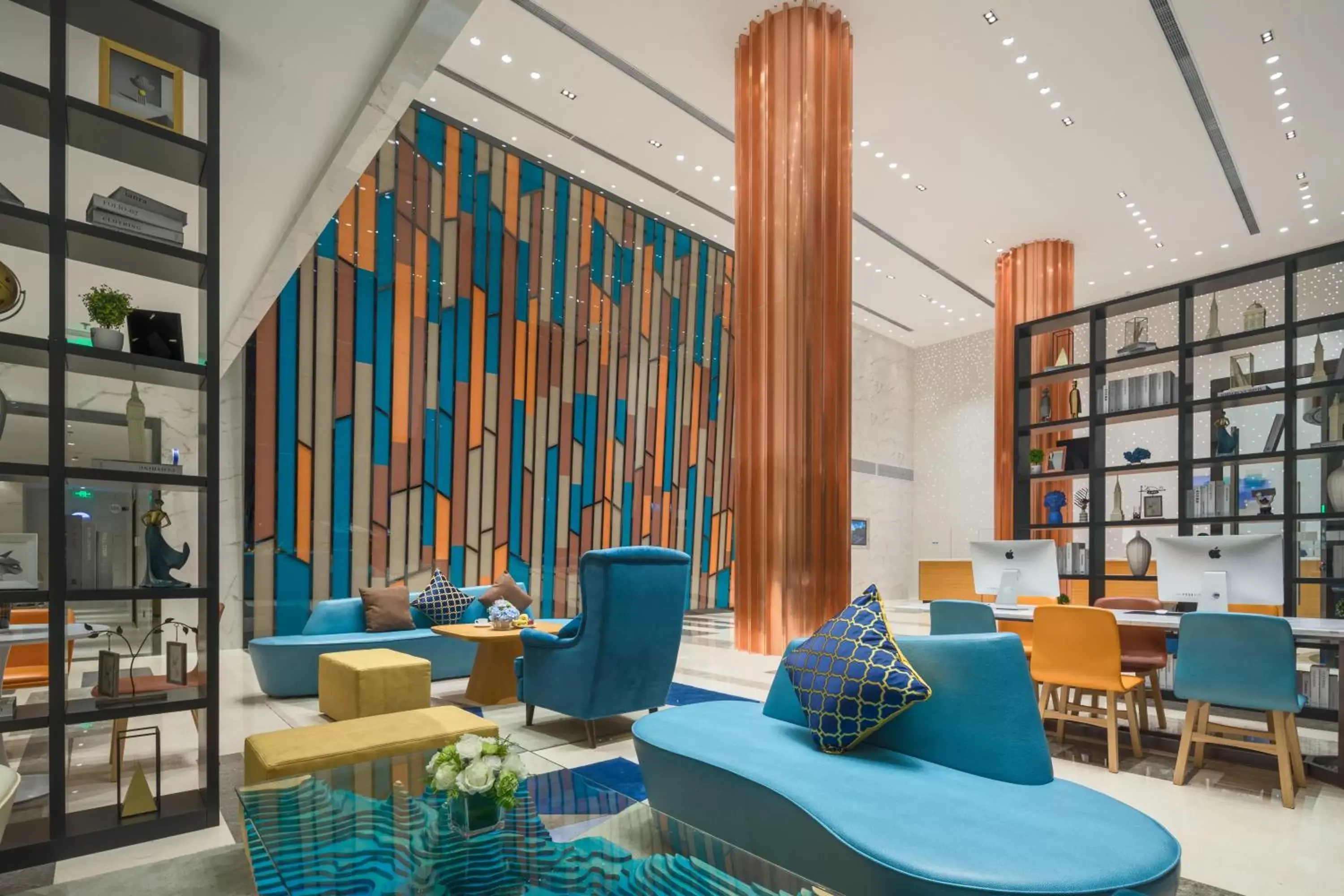 Property building in Holiday Inn Express Qingdao Chengyang Central by IHG Property building in Holiday Inn Express Qingdao Chengyang Central by IHG