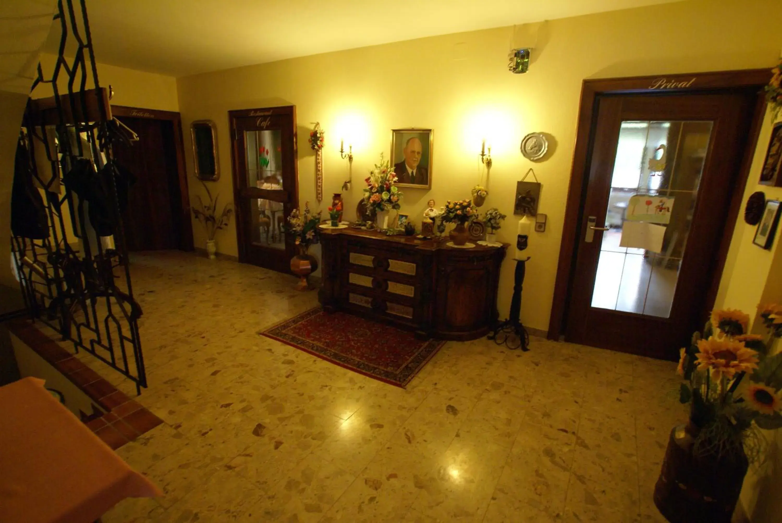 Decorative detail, Lobby/Reception in Gasthof Hotel Zur Post