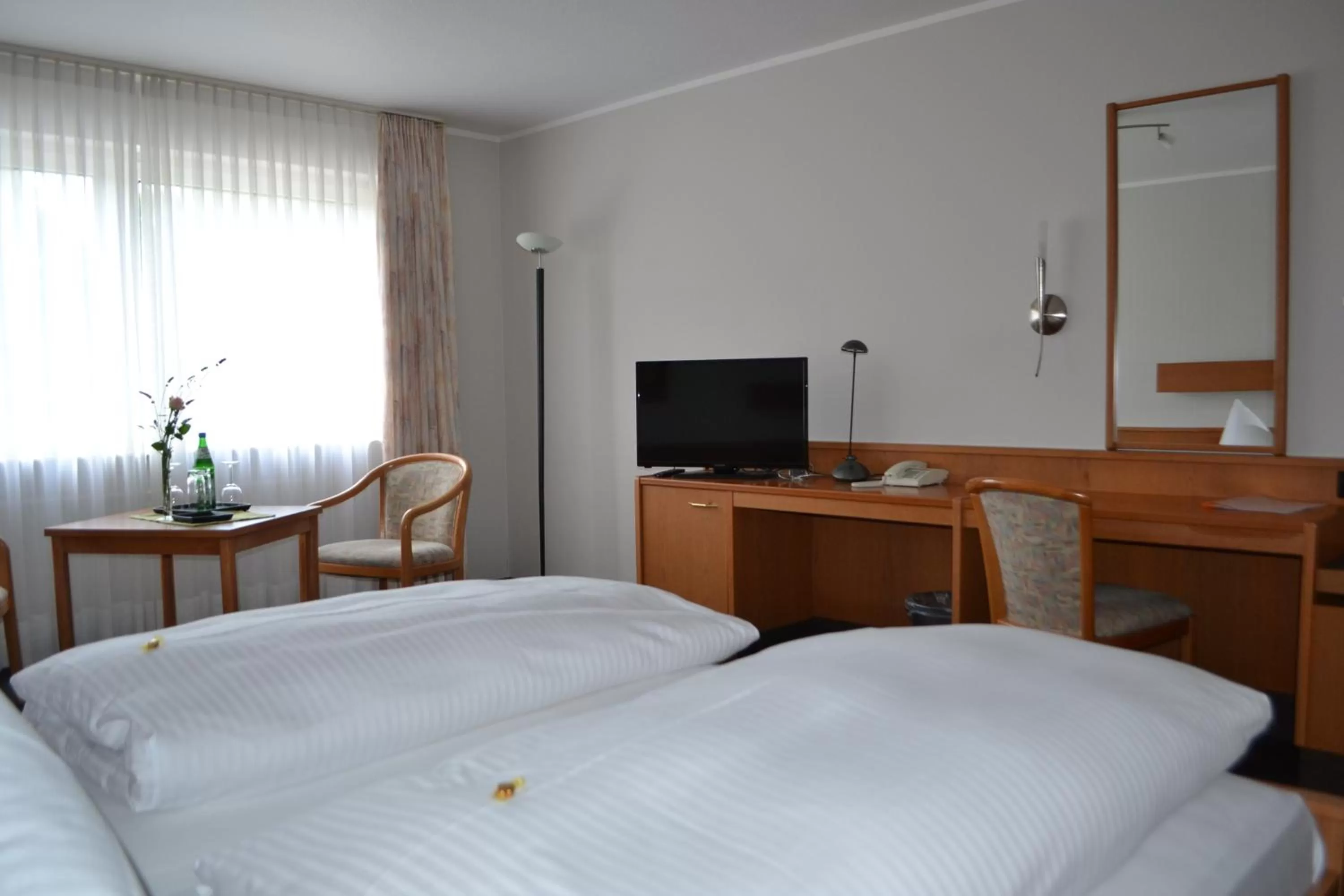 Photo of the whole room, Bed in Aparthotel Sprendlingen