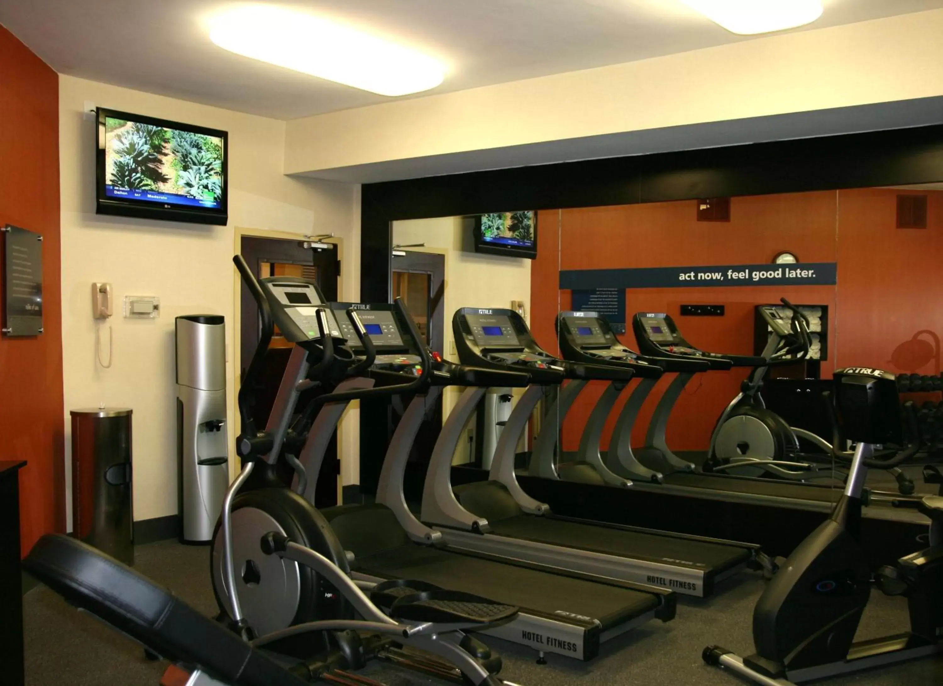 Fitness centre/facilities, Fitness Center/Facilities in Hampton Inn Dalton