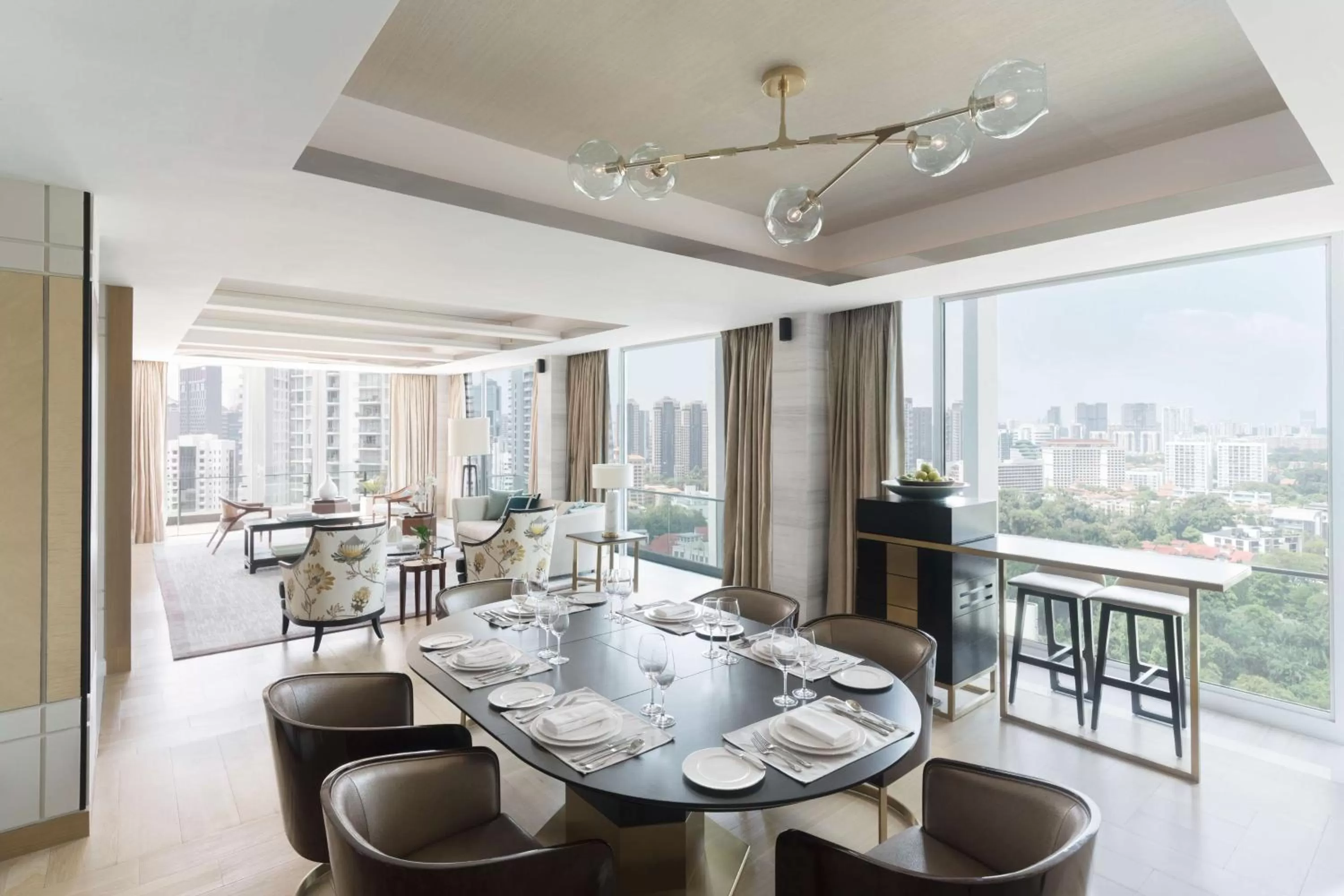 Photo of the whole room in Shangri-La Singapore