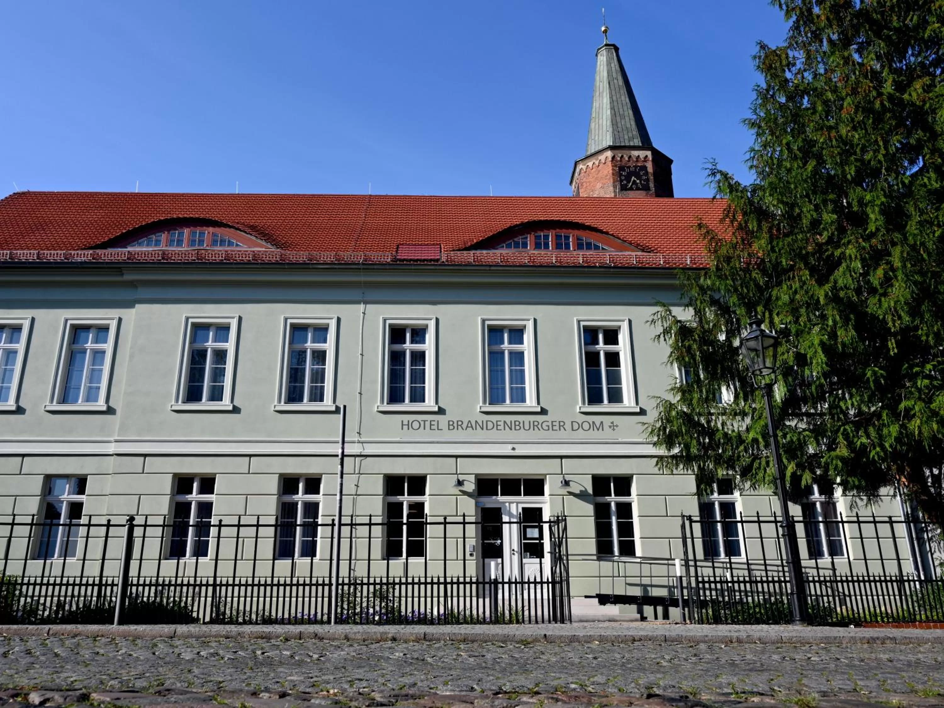 Property building in Hotel Brandenburger Dom