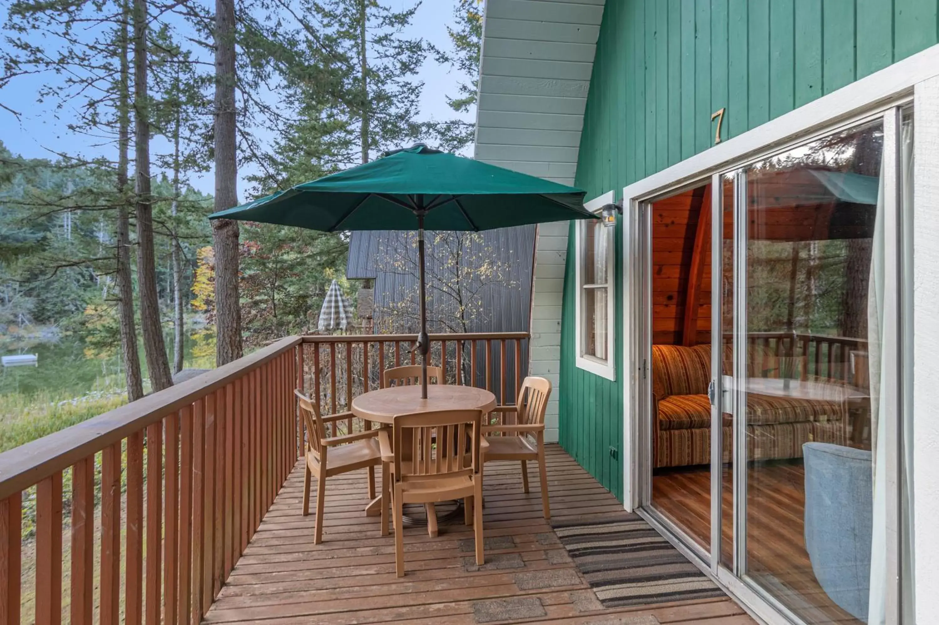 Balcony/Terrace in Cusheon Lake Resort