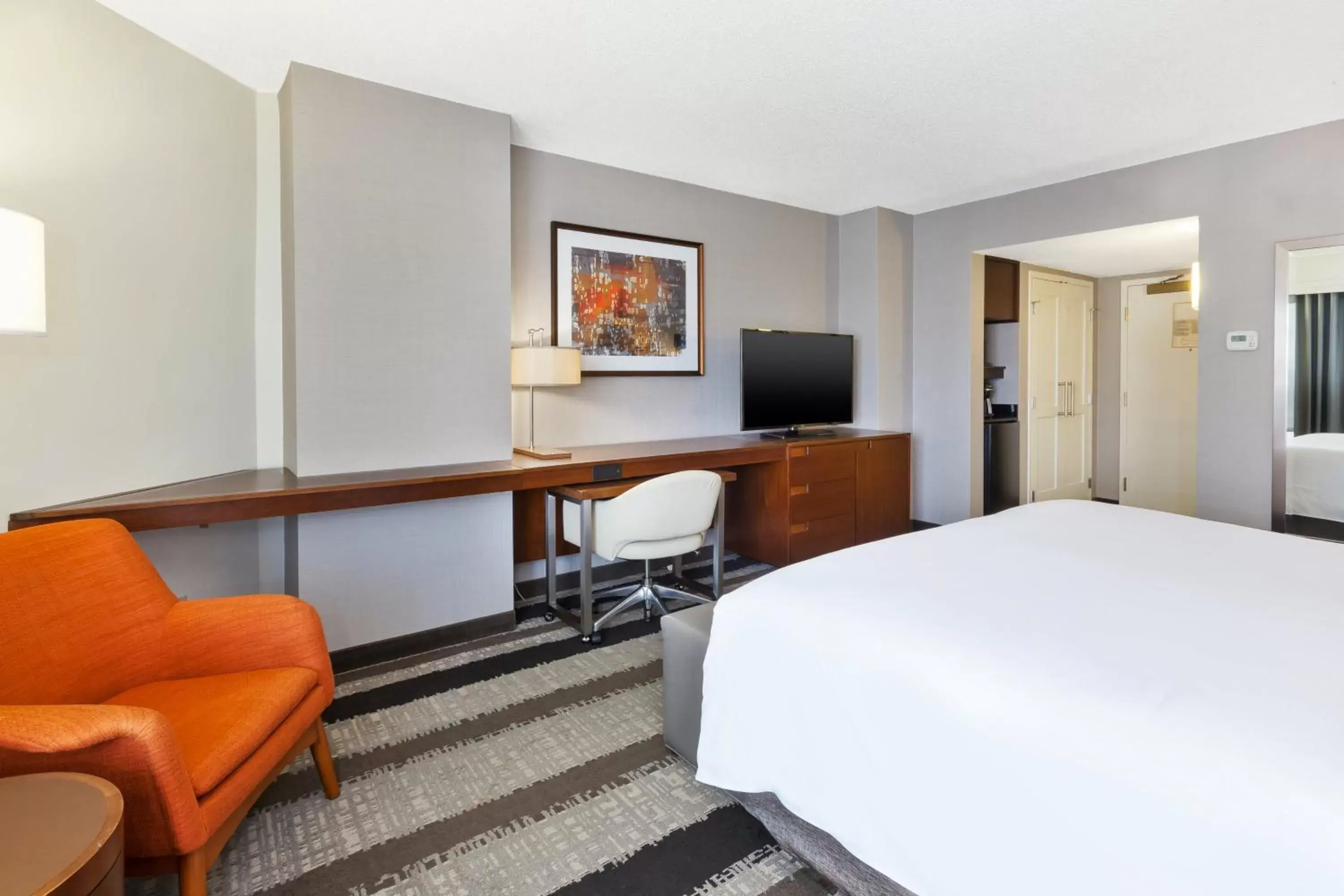 Photo of the whole room in Crowne Plaza Dulles Airport, an IHG Hotel