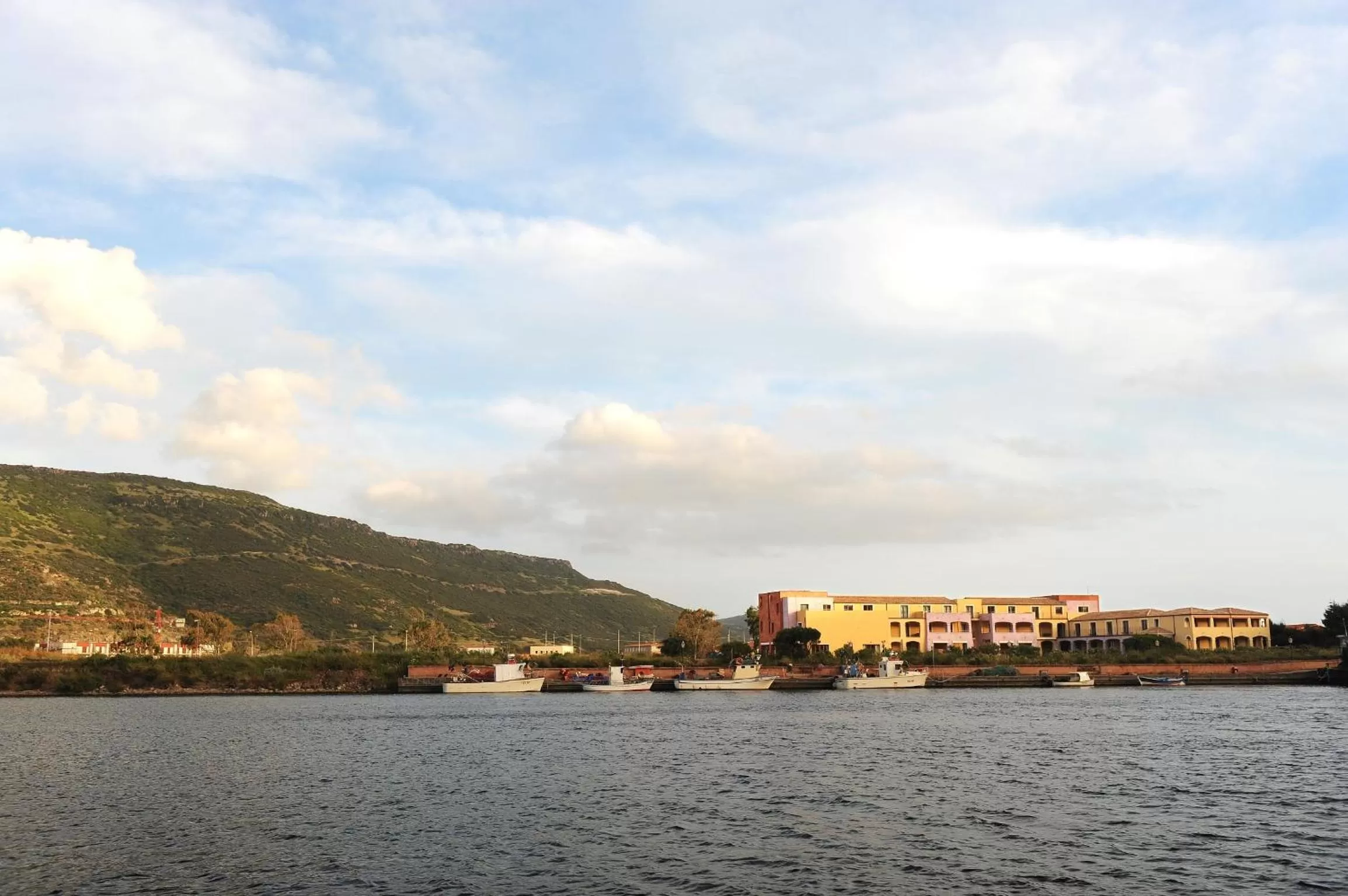 Property building in Hotel Baja Romantica