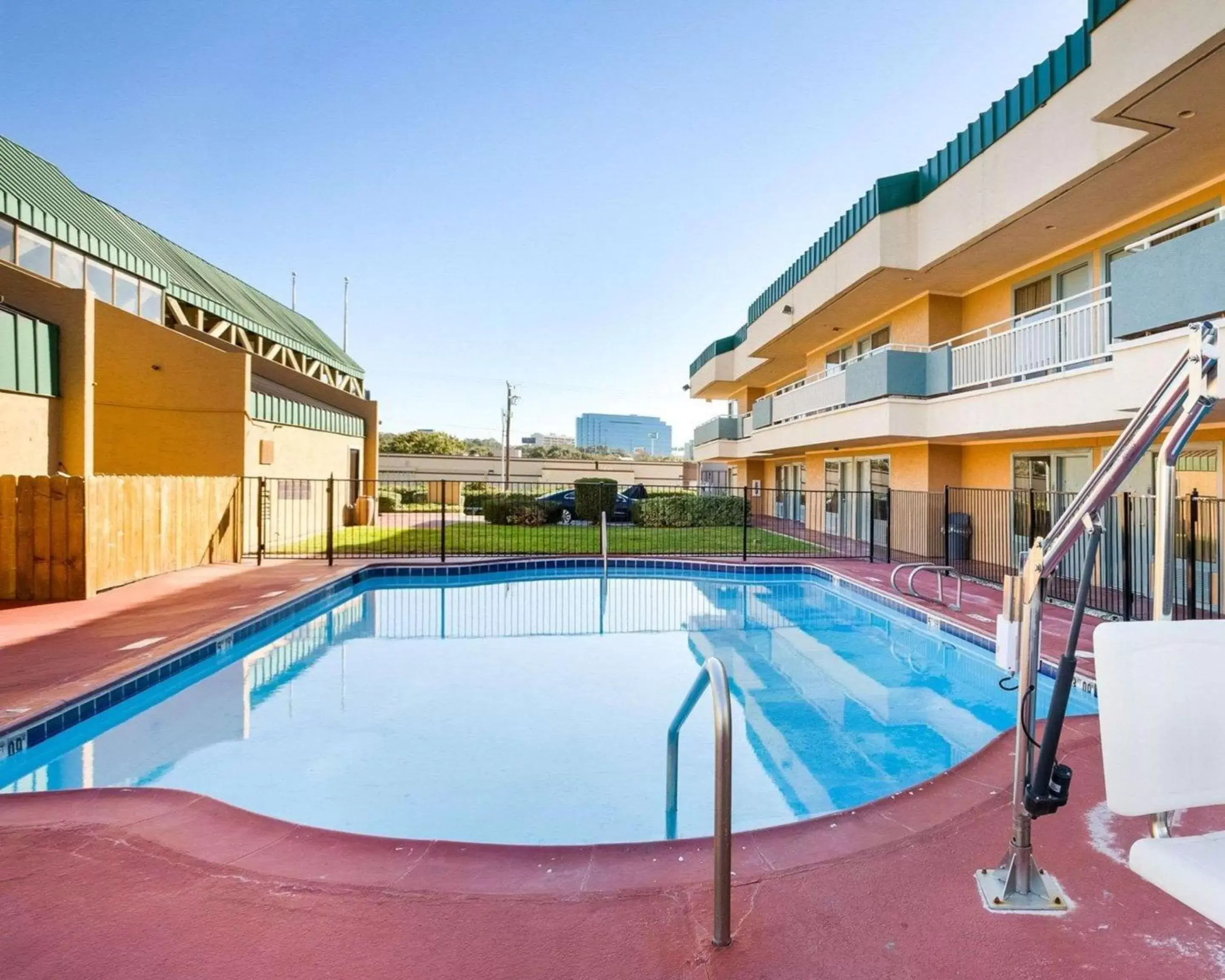 On site, Swimming Pool in Rodeway Inn & Suites South of Fiesta Park
